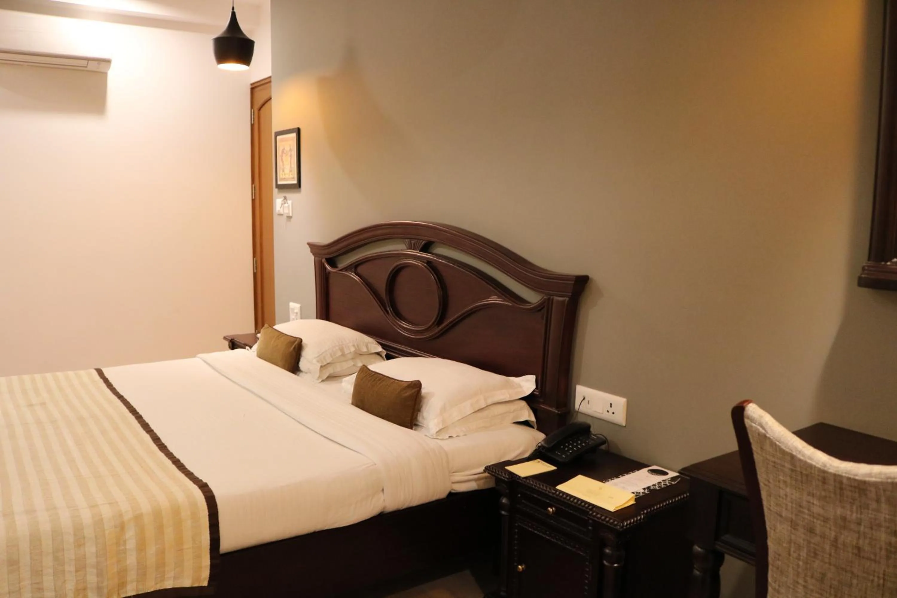 Bedroom, Bed in Hotel Park Residency