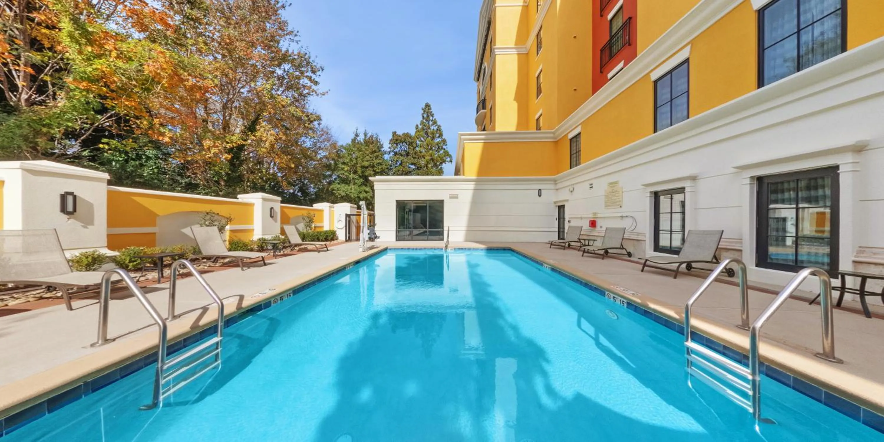 Pool view in Hampton Inn & Suites South Park at Phillips Place