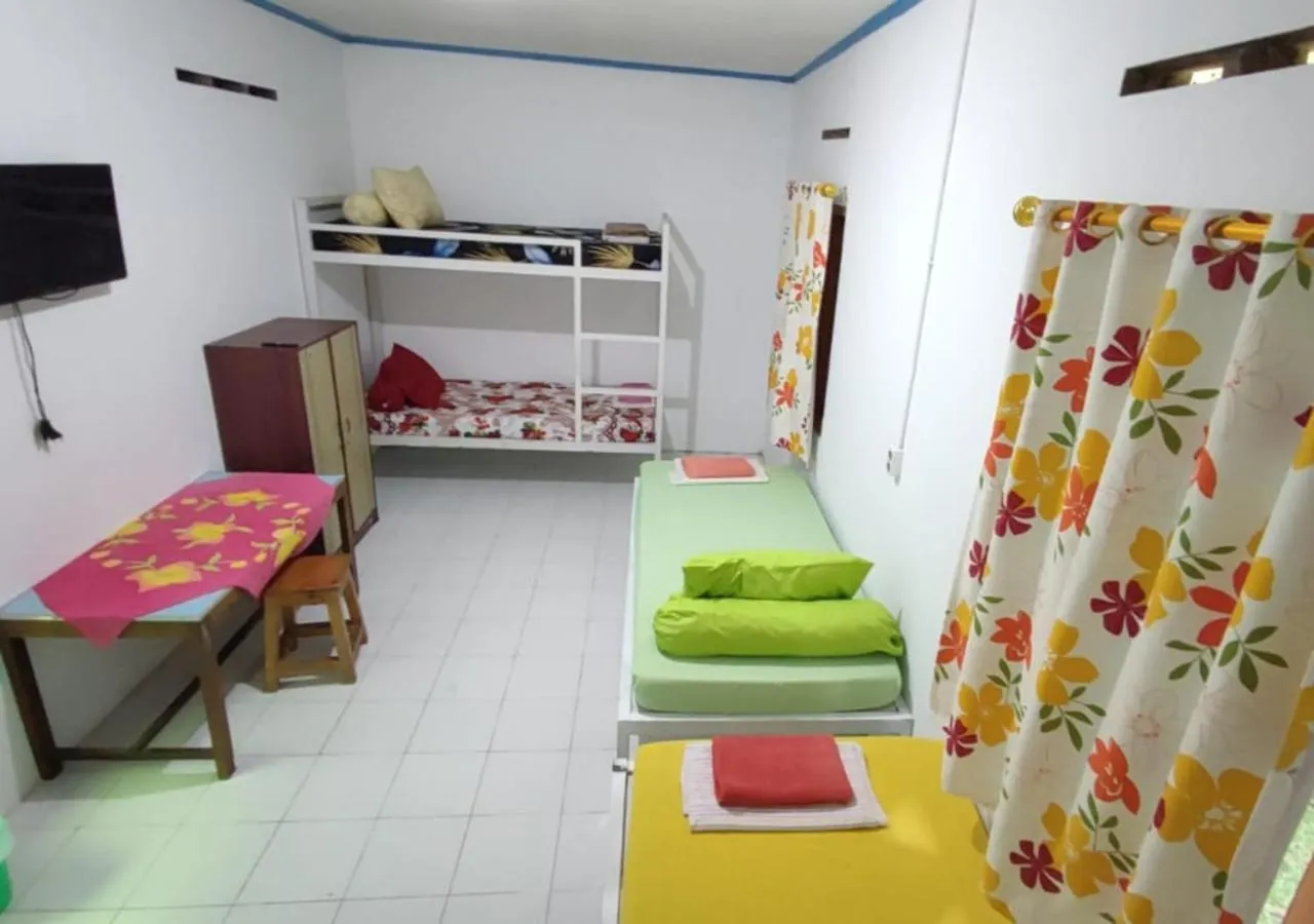 Bed in Genthong Homestay