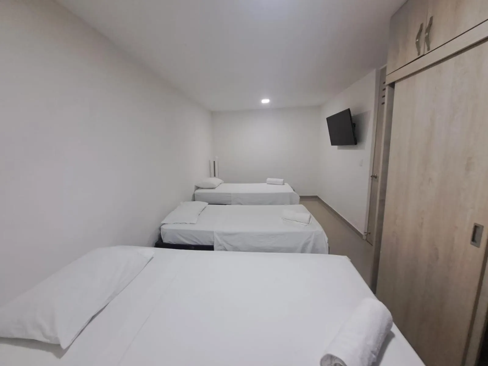 Bed in HOTEL HABANA REAL