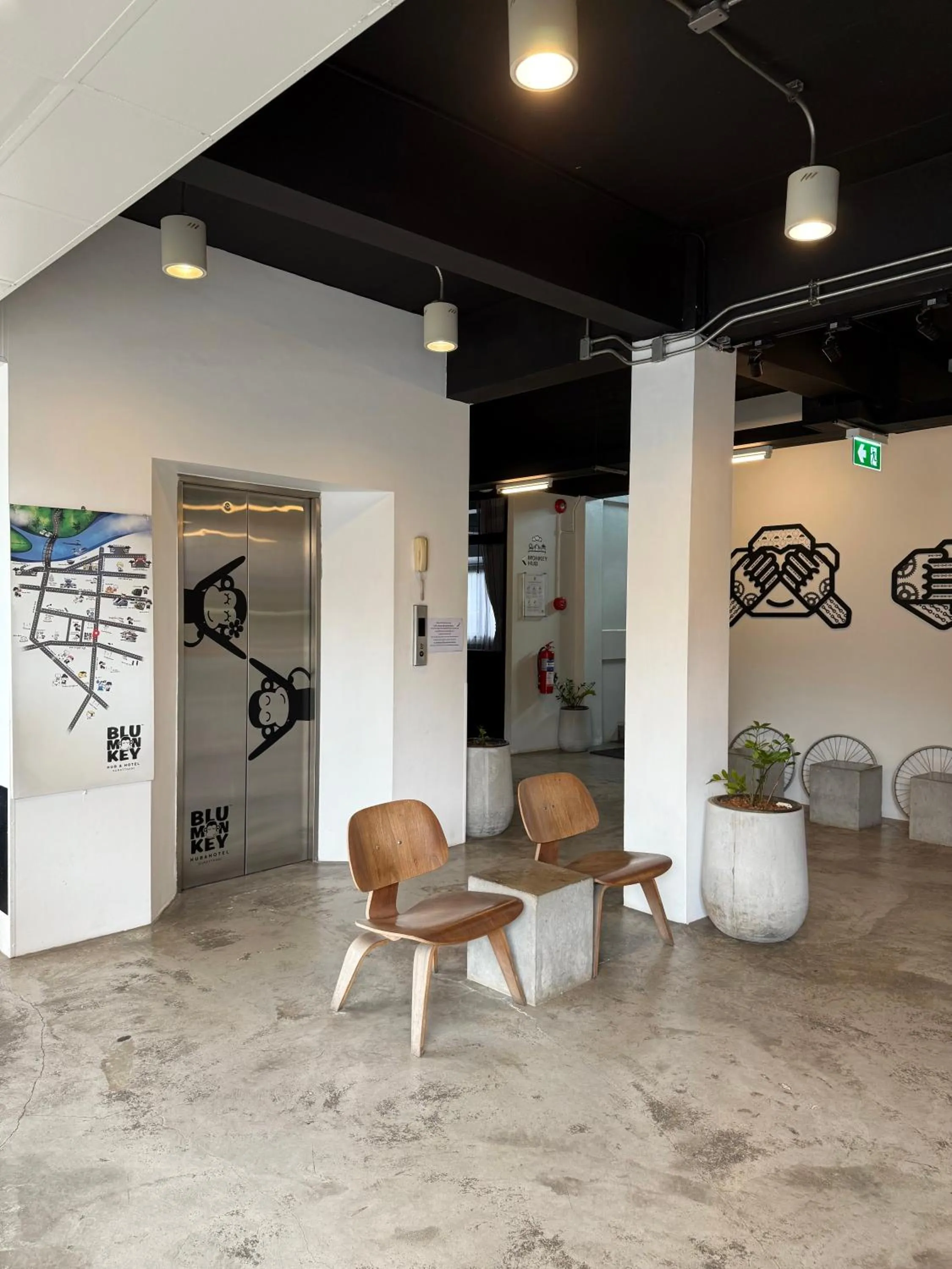 Blu Monkey Hotel Surat Thani