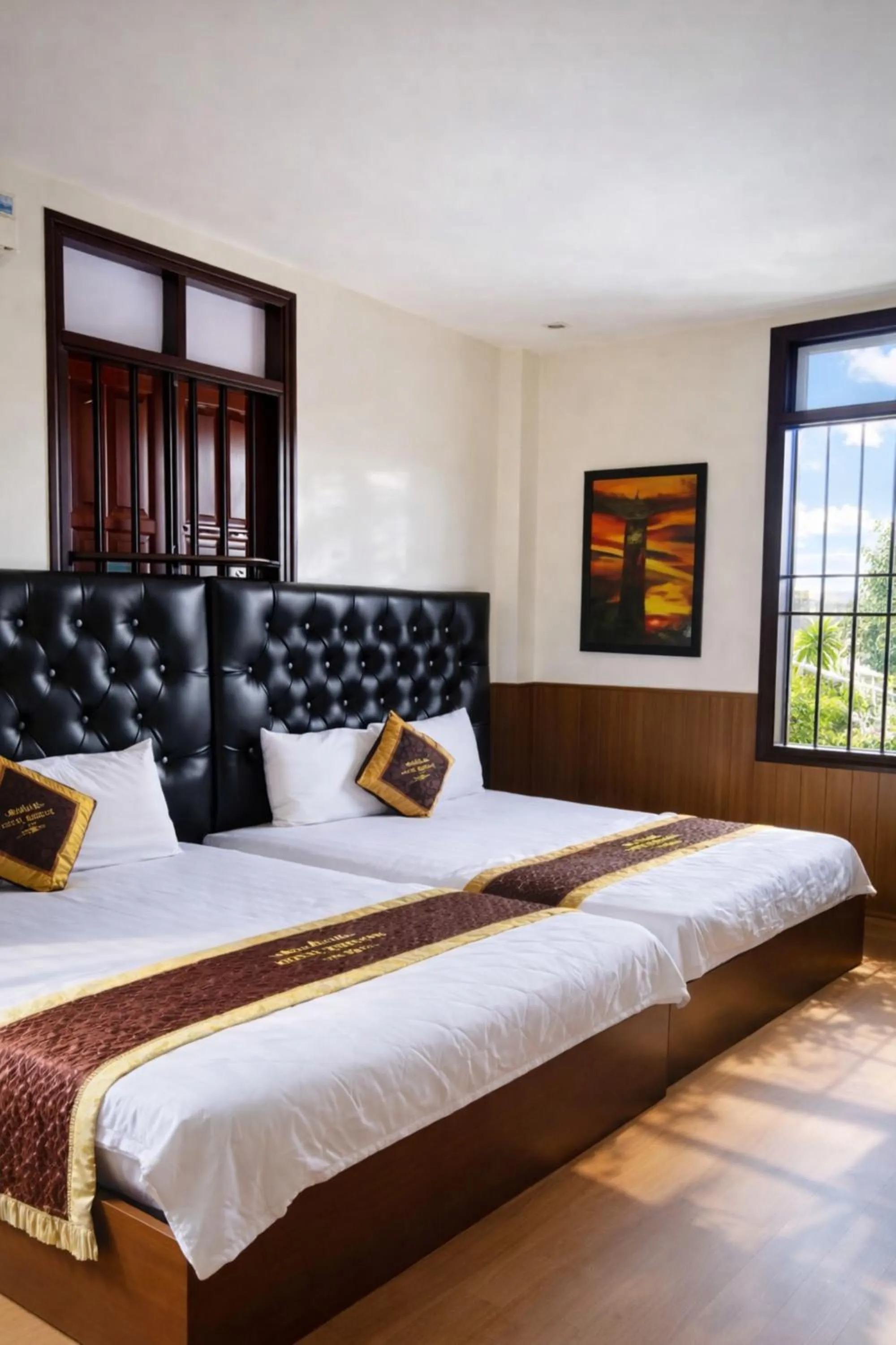 Bed in Window 2 Hotel