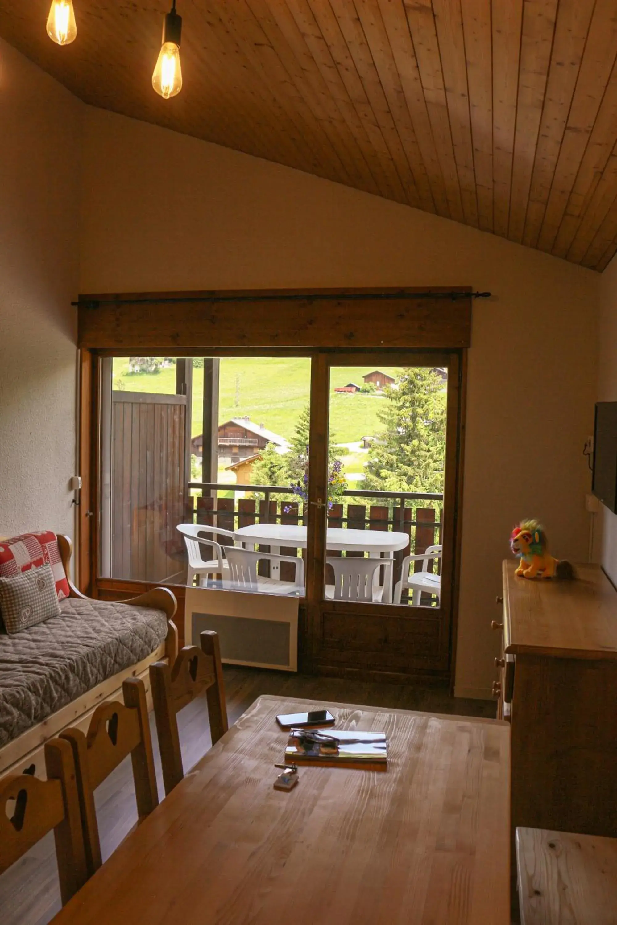 Three-Bedroom Apartment in Résidence Azureva La Clusaz les Aravis Three-Bedroom Apartment in Résidence Azureva La Clusaz les Aravis