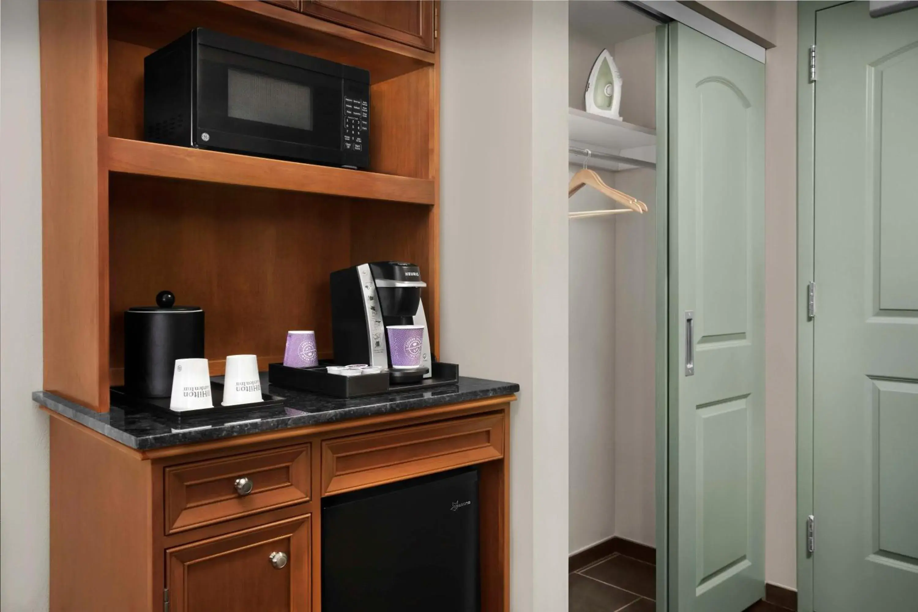 King Room - Hearing Access in Hilton Garden Inn Gainesville King Room - Hearing Access in Hilton Garden Inn Gainesville