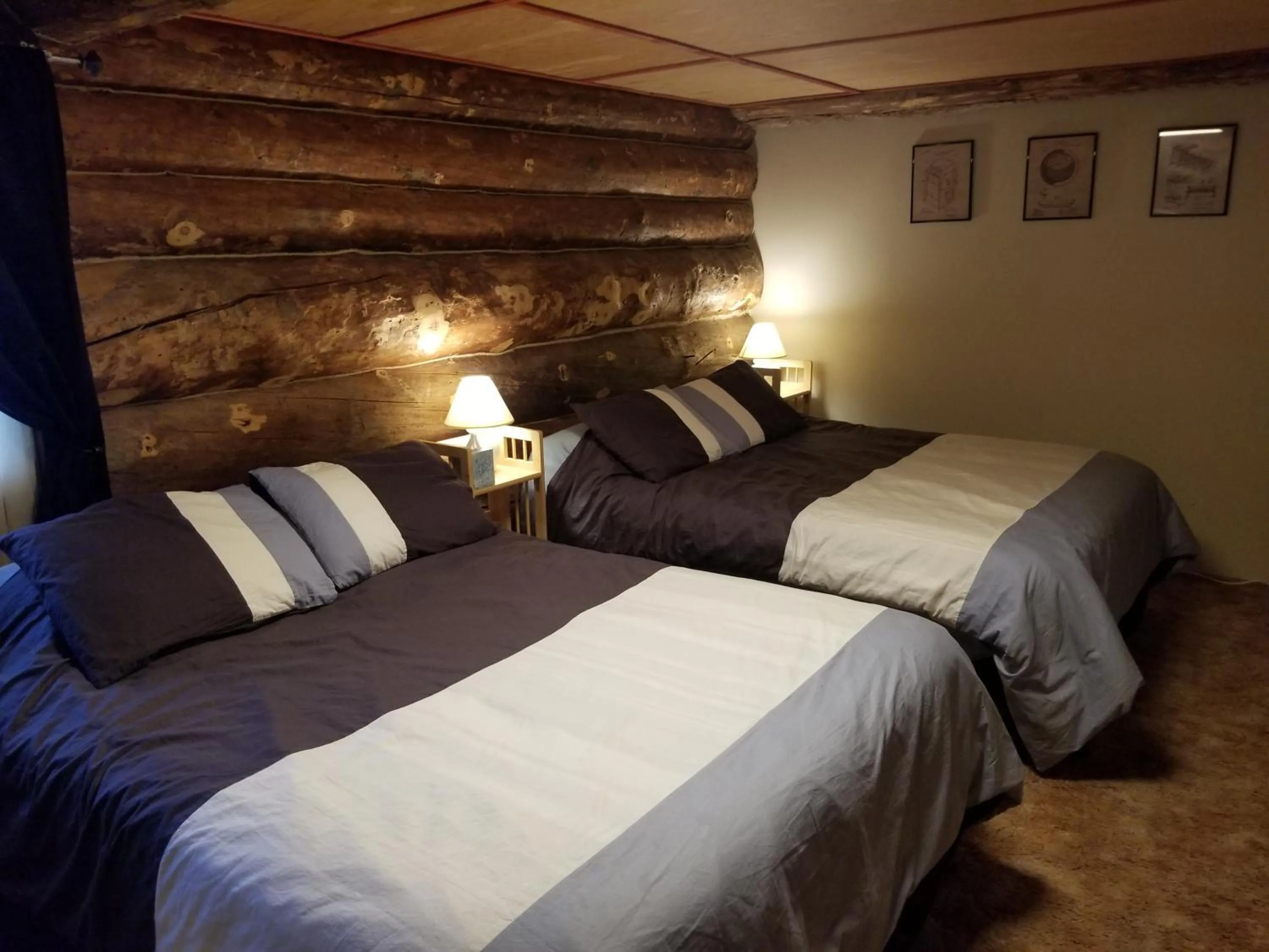 Bed in Northern Sky Lodge