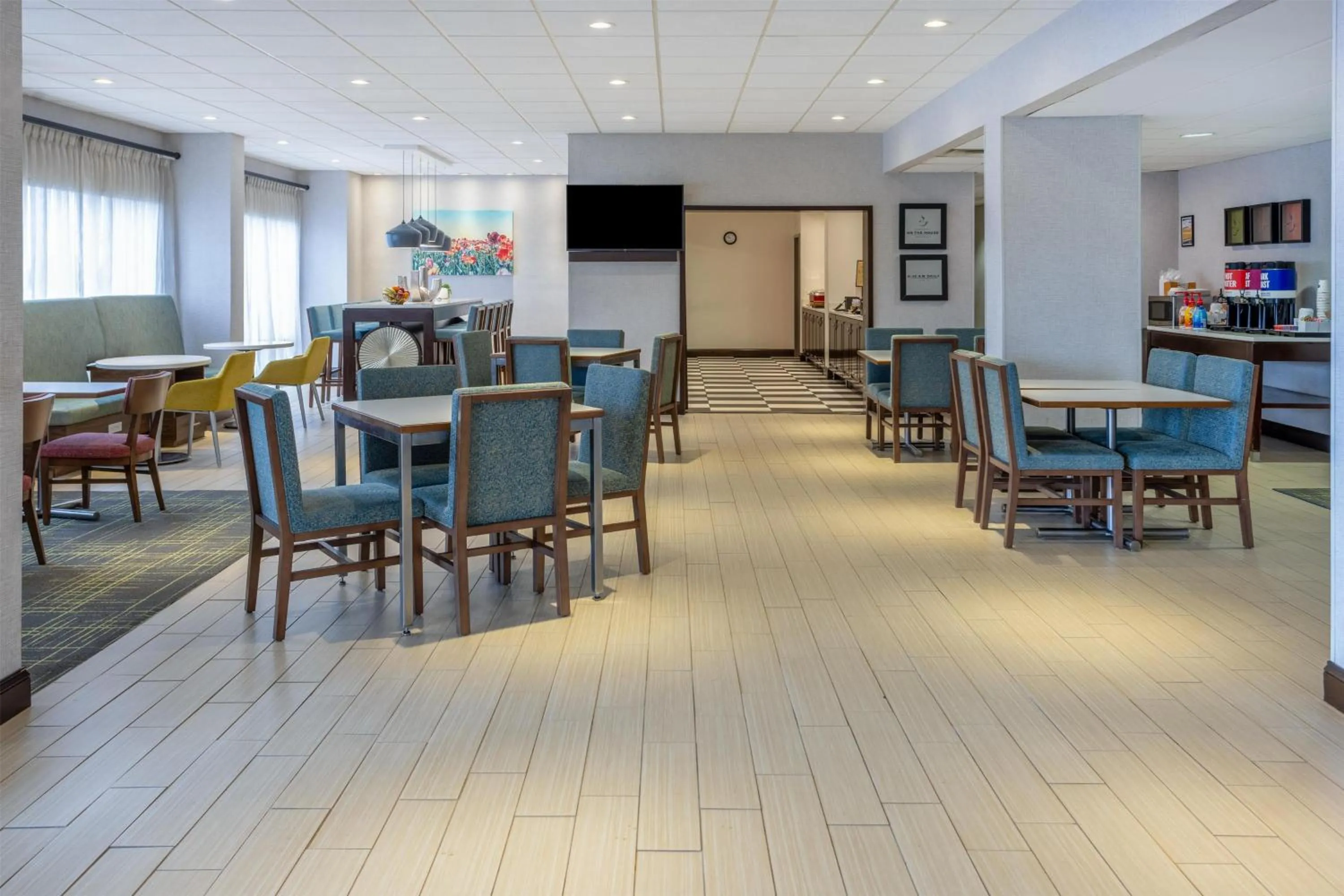 Lobby or reception in Hampton Inn Dover