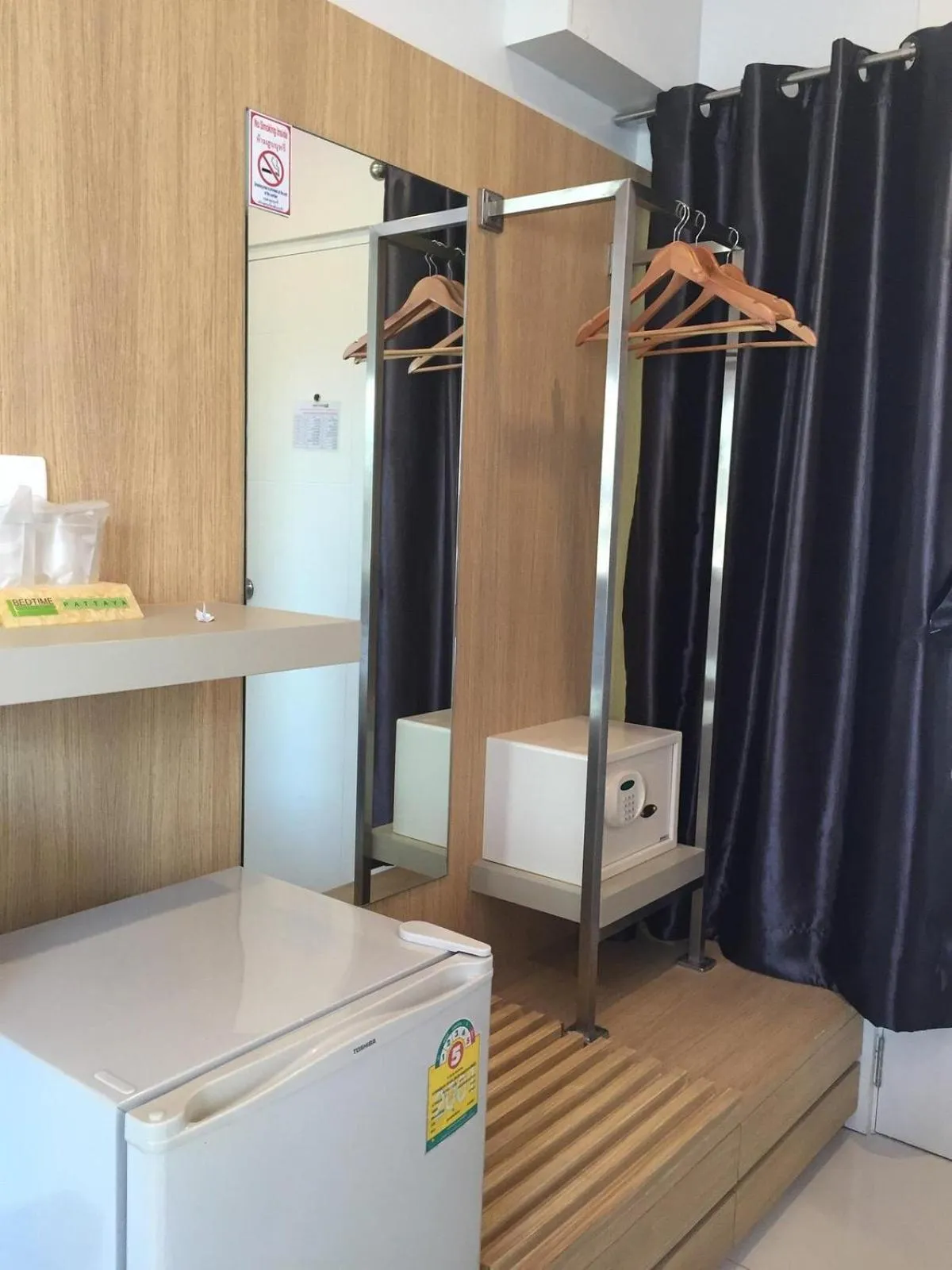 wardrobe in Bedtime Pattaya