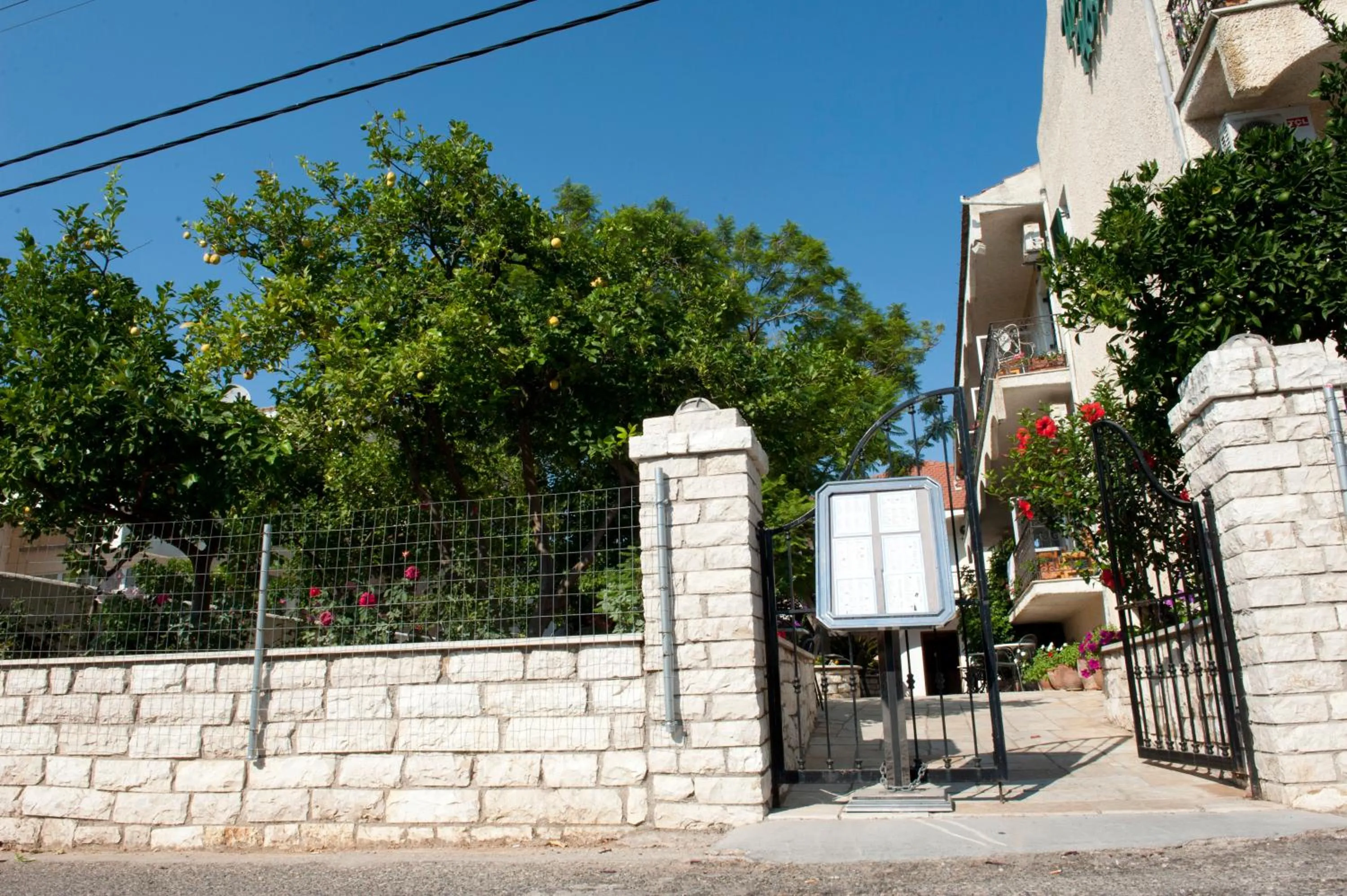 Facade/entrance in Marie Hotel