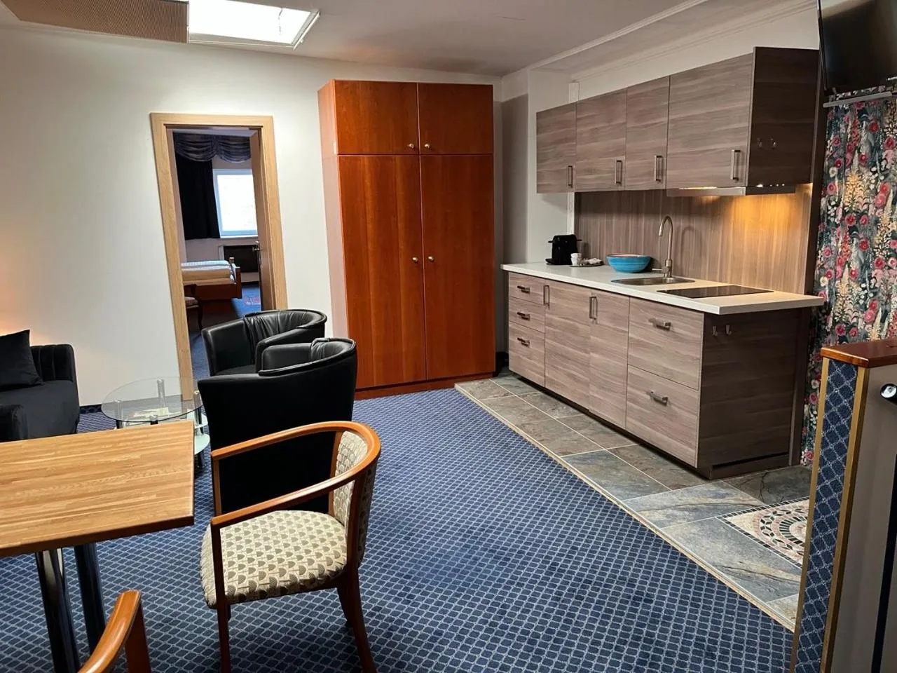 Kitchen or kitchenette in Cityhotel Ratheiser