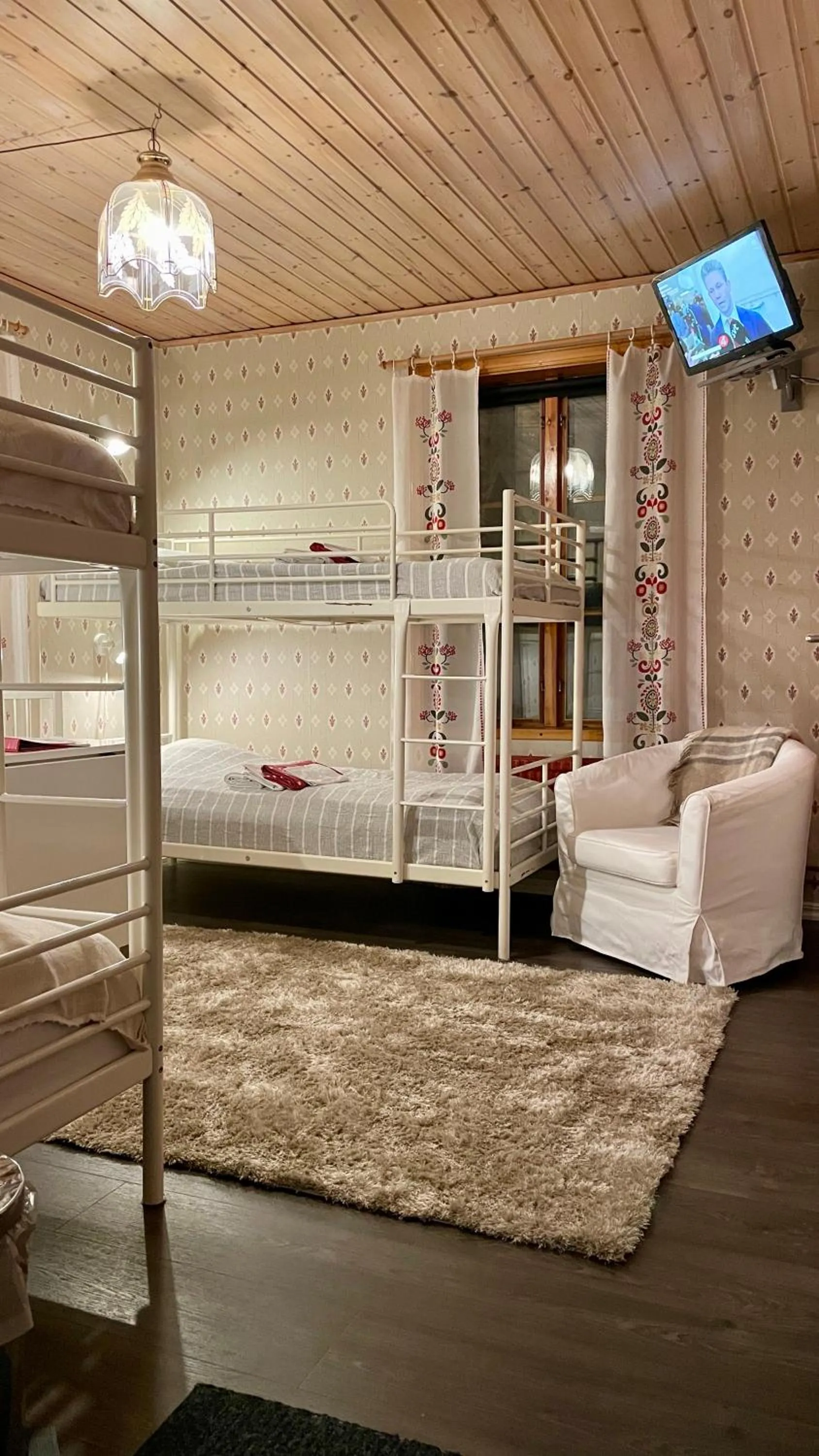 Bed in Prinsgården B&B rum stugor