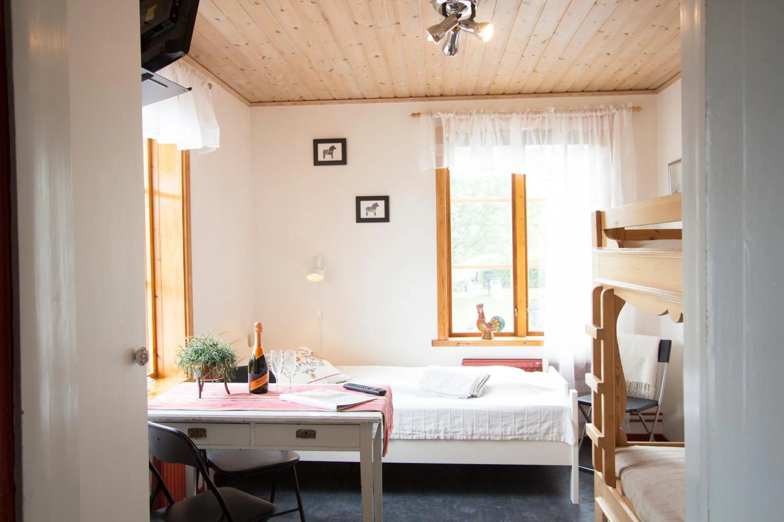 Triple Room in Prinsgården B&B rum stugor