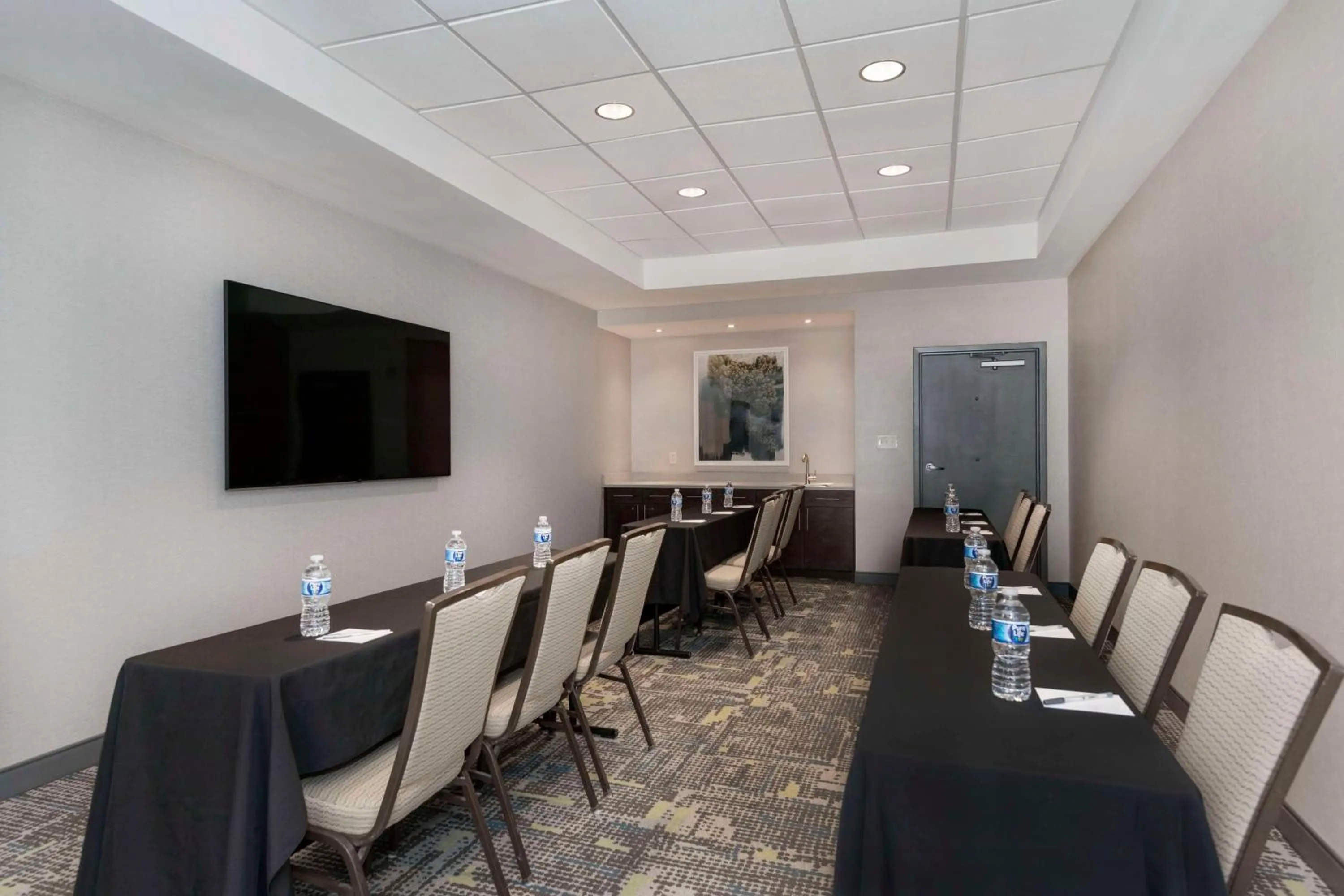 Meeting/conference room in Hampton Inn & Suites Burlington