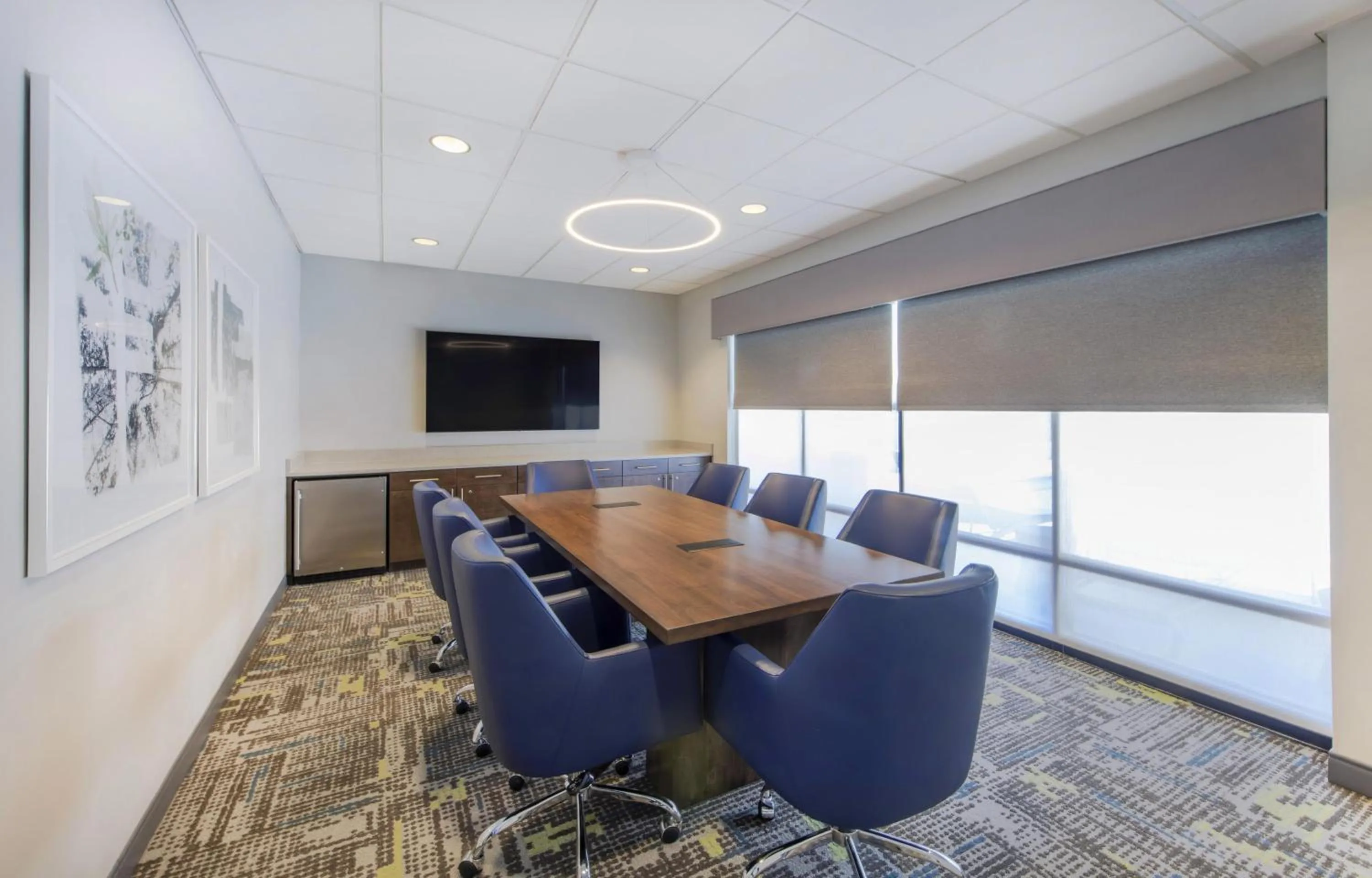 Meeting/conference room in Hampton Inn & Suites Burlington
