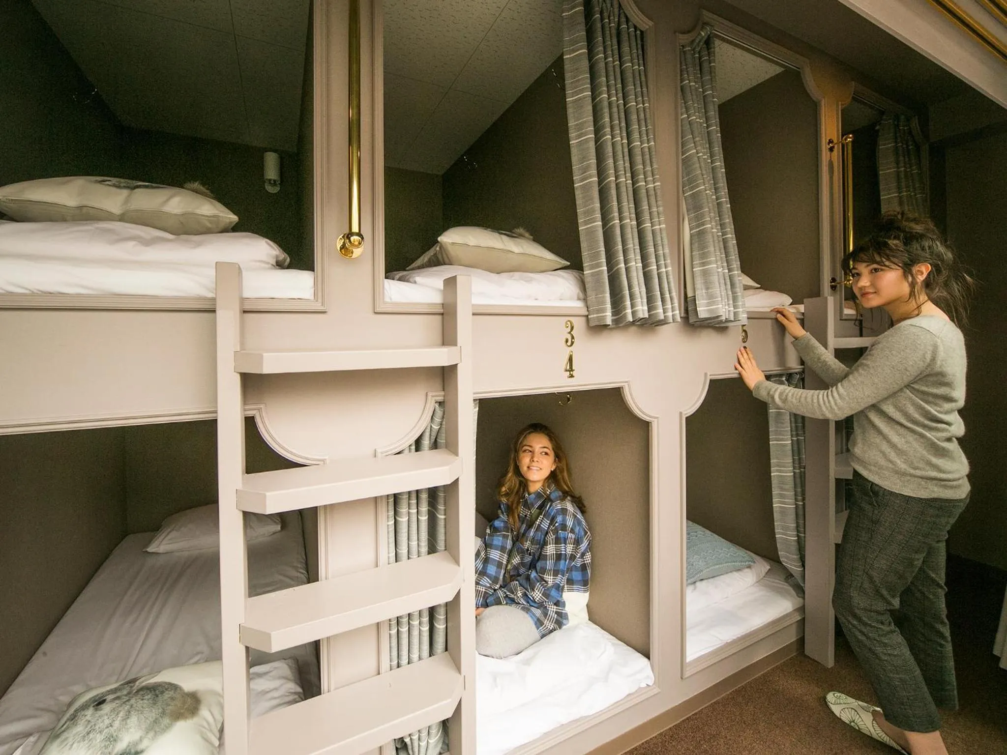 bunk bed, Bed in THE WARDROBE Hotel Shimokitazawa