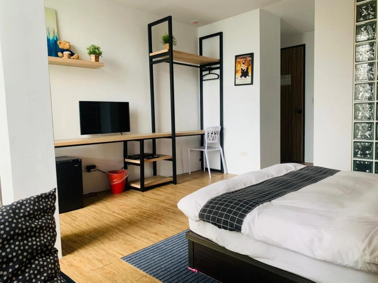 Bedroom, Bed in H suite Go