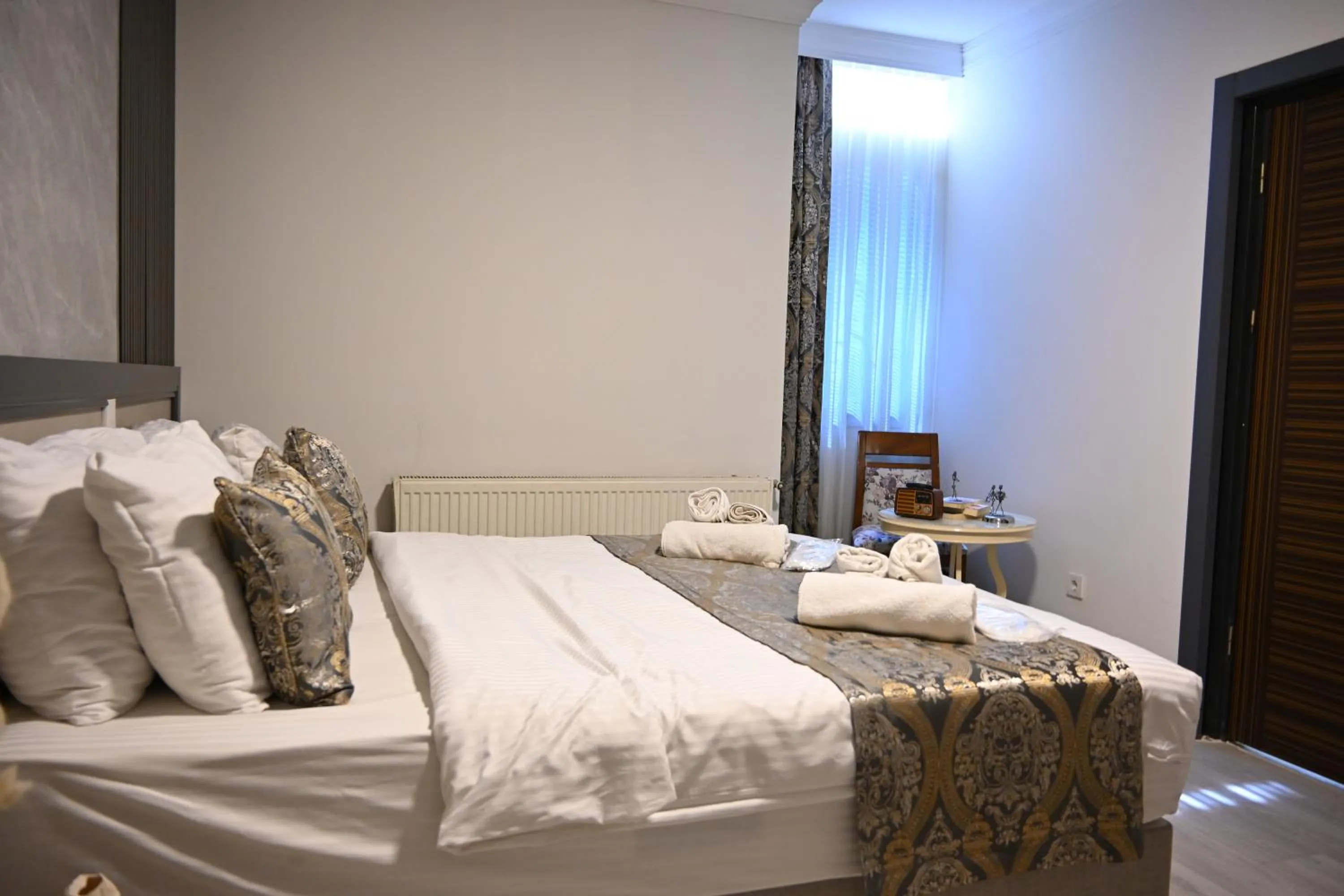 Bed in Elite Marmara Hotel Gungoren