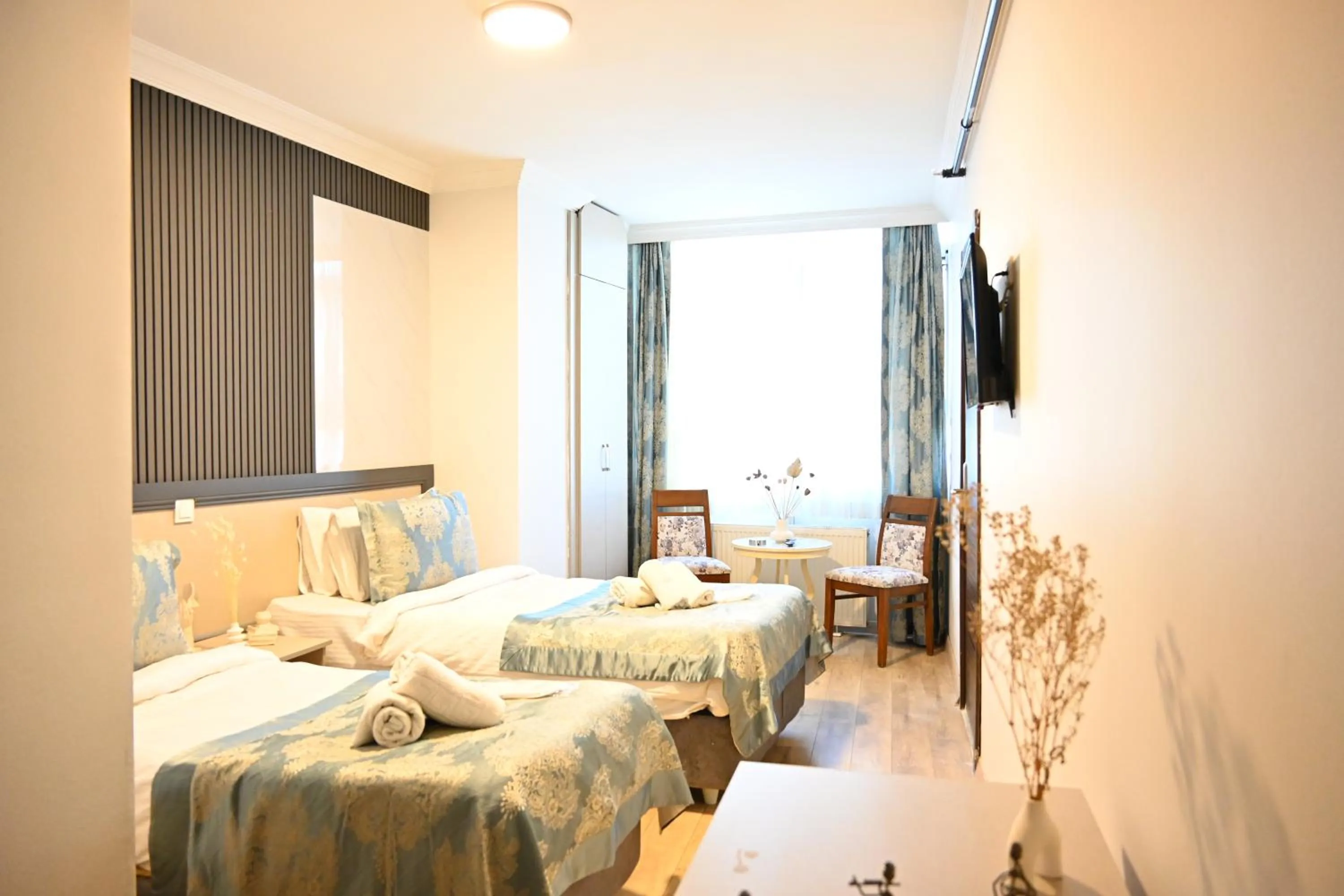 Bed in Elite Marmara Hotel Gungoren