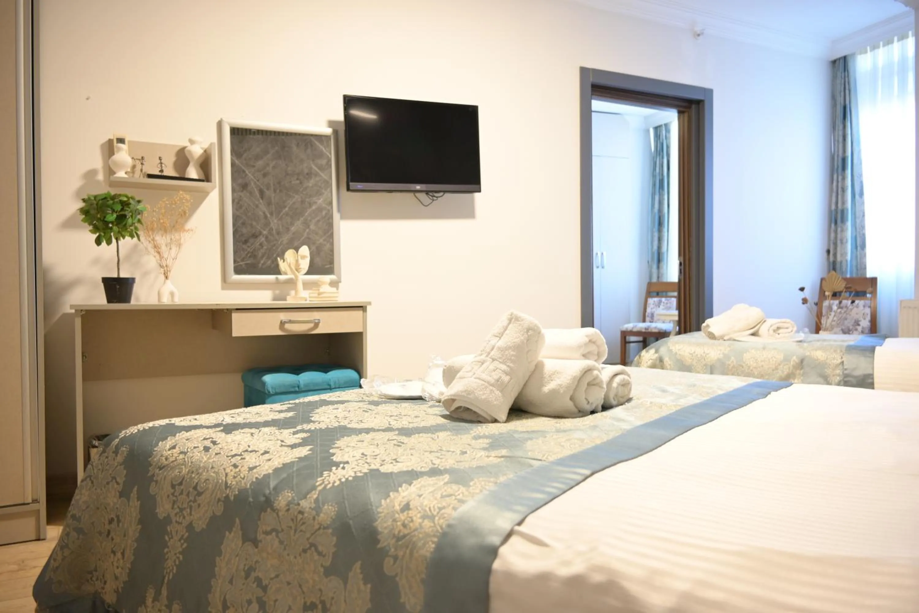 Bed in Elite Marmara Hotel Gungoren