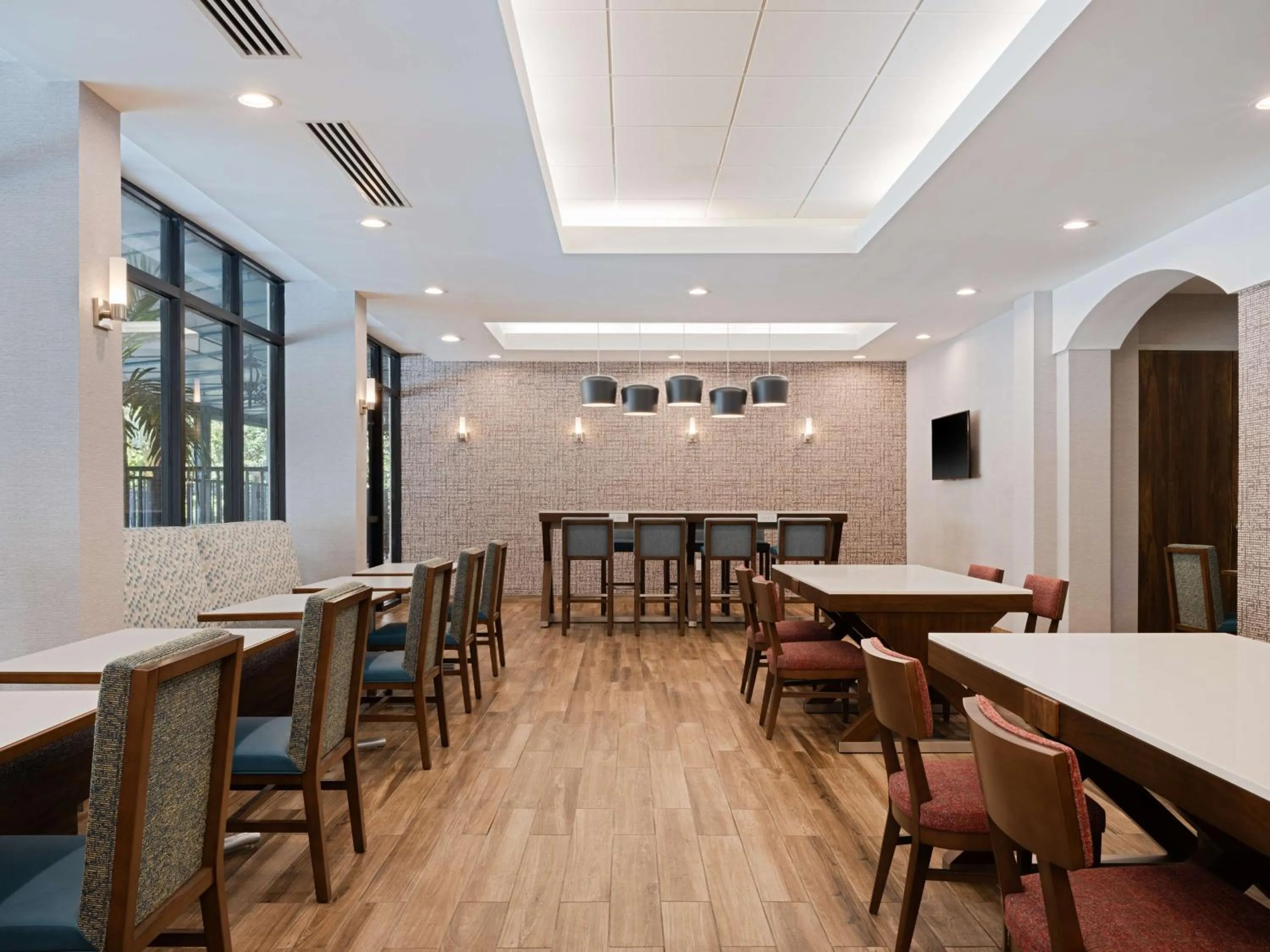 Breakfast in Hampton Inn Deerfield Beach