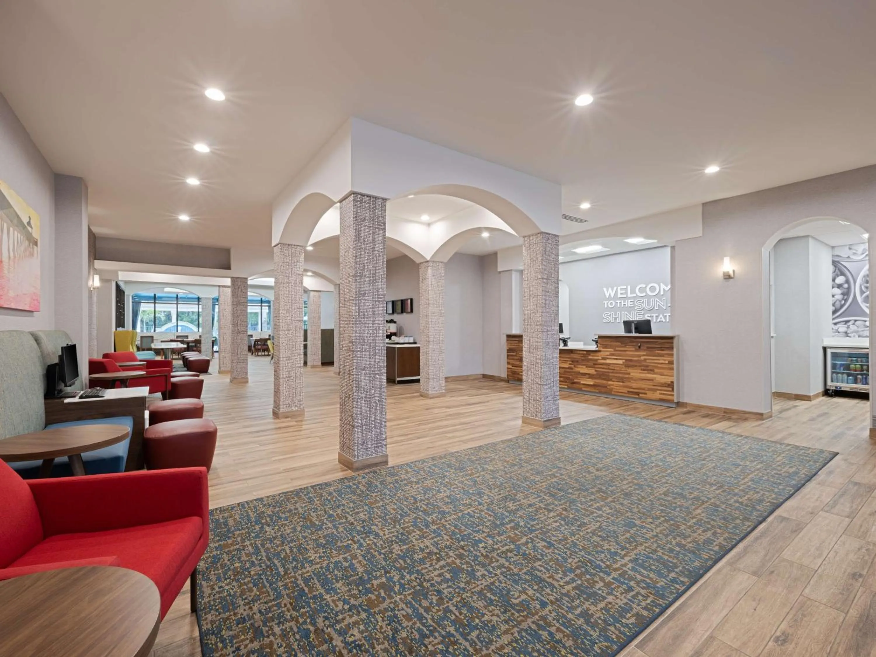 Lobby or reception in Hampton Inn Deerfield Beach