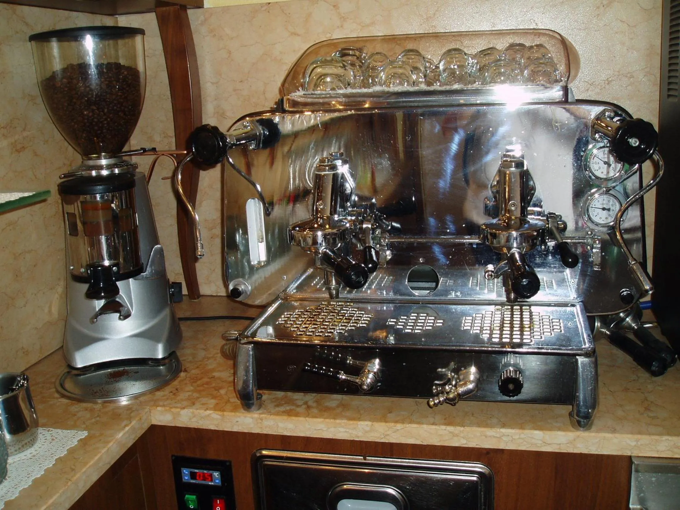 Restaurant/places to eat in La Zerla