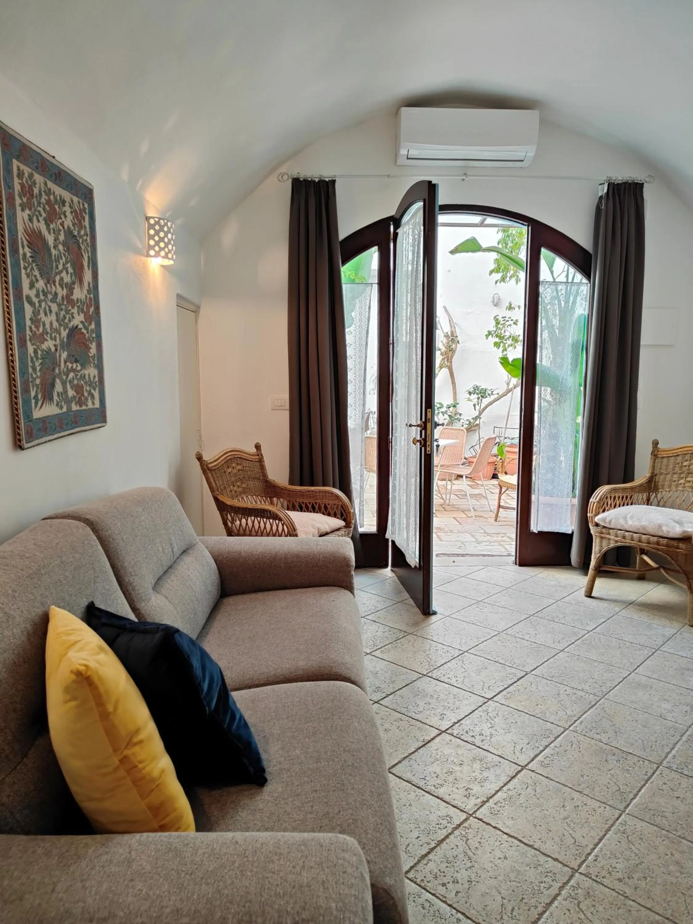Seating area, Bed in B&B Palazzo del Capitolo - By I Bastioni San Domenico