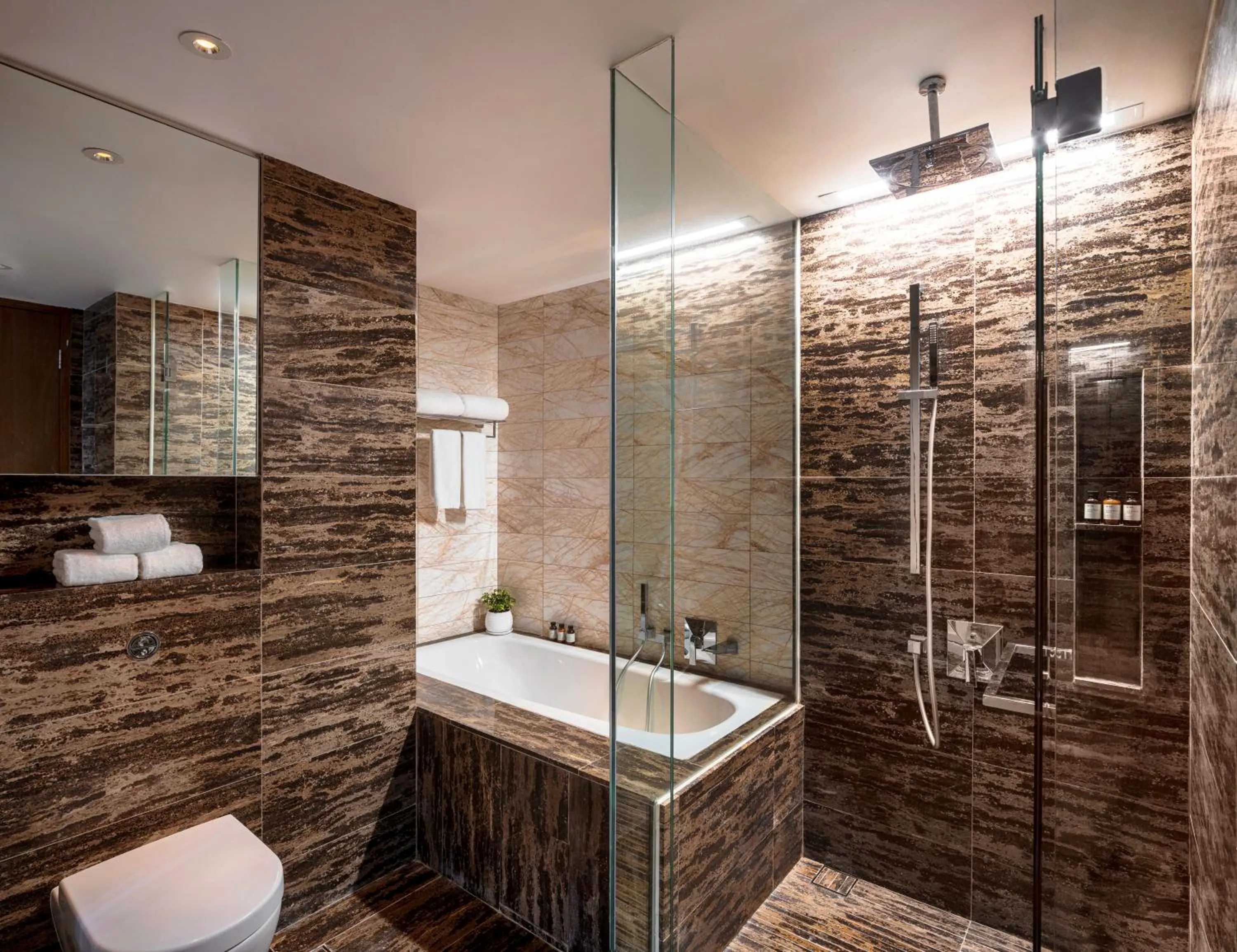 Shower in Fraser Residence Orchard Singapore