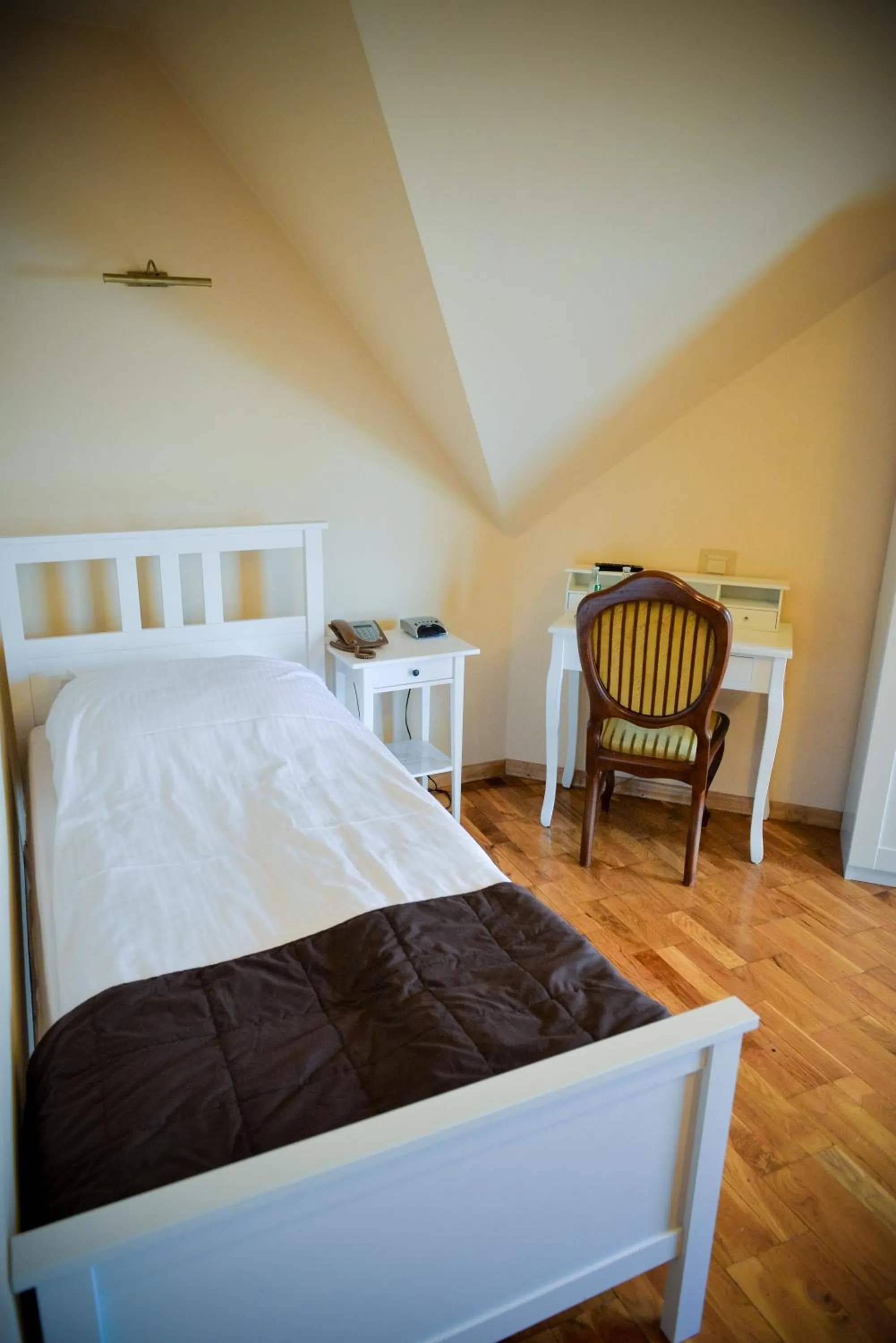 Photo of the whole room, Bed in Hotel Artis