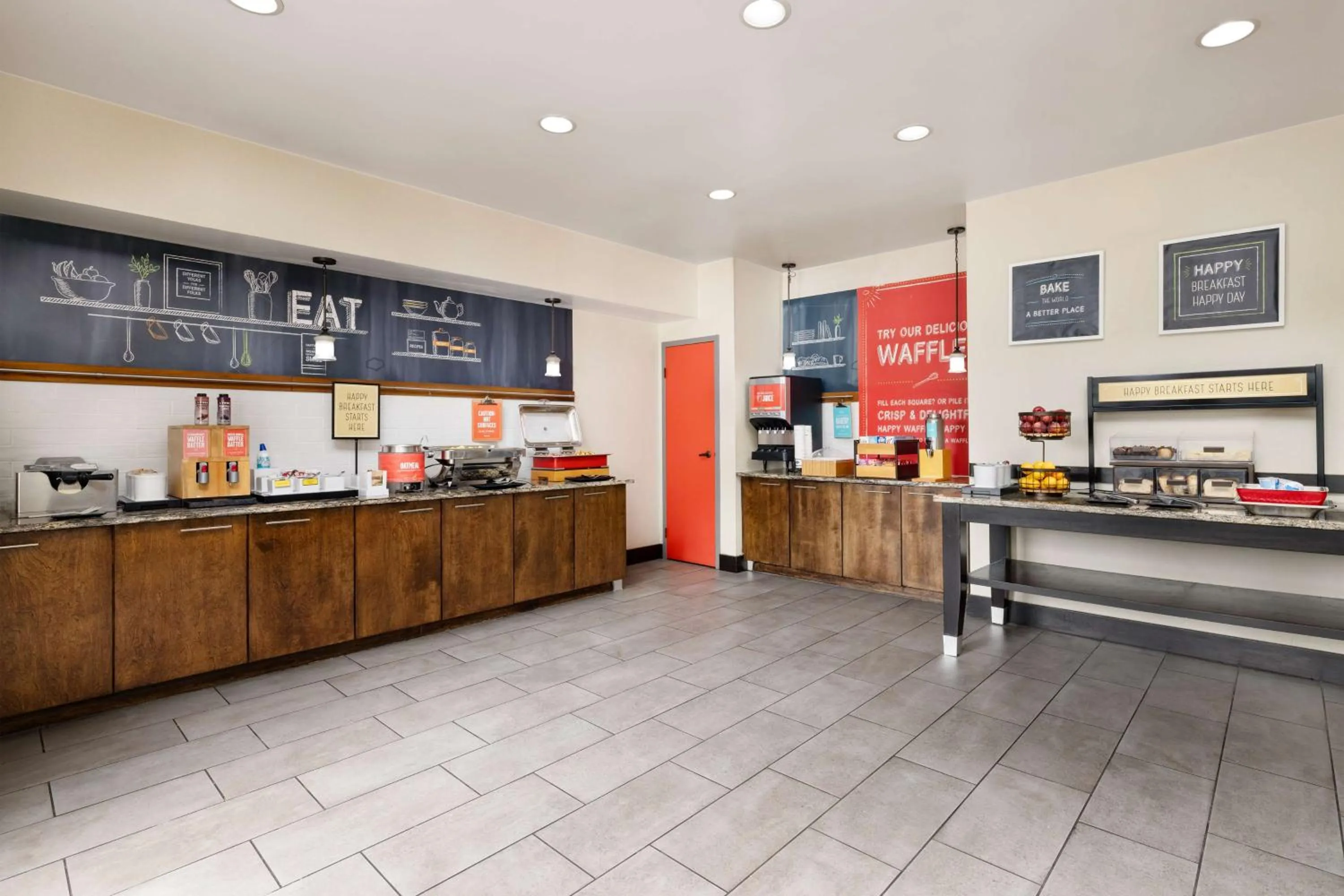 Breakfast in Hampton Inn & Suites Fort Wayne-North