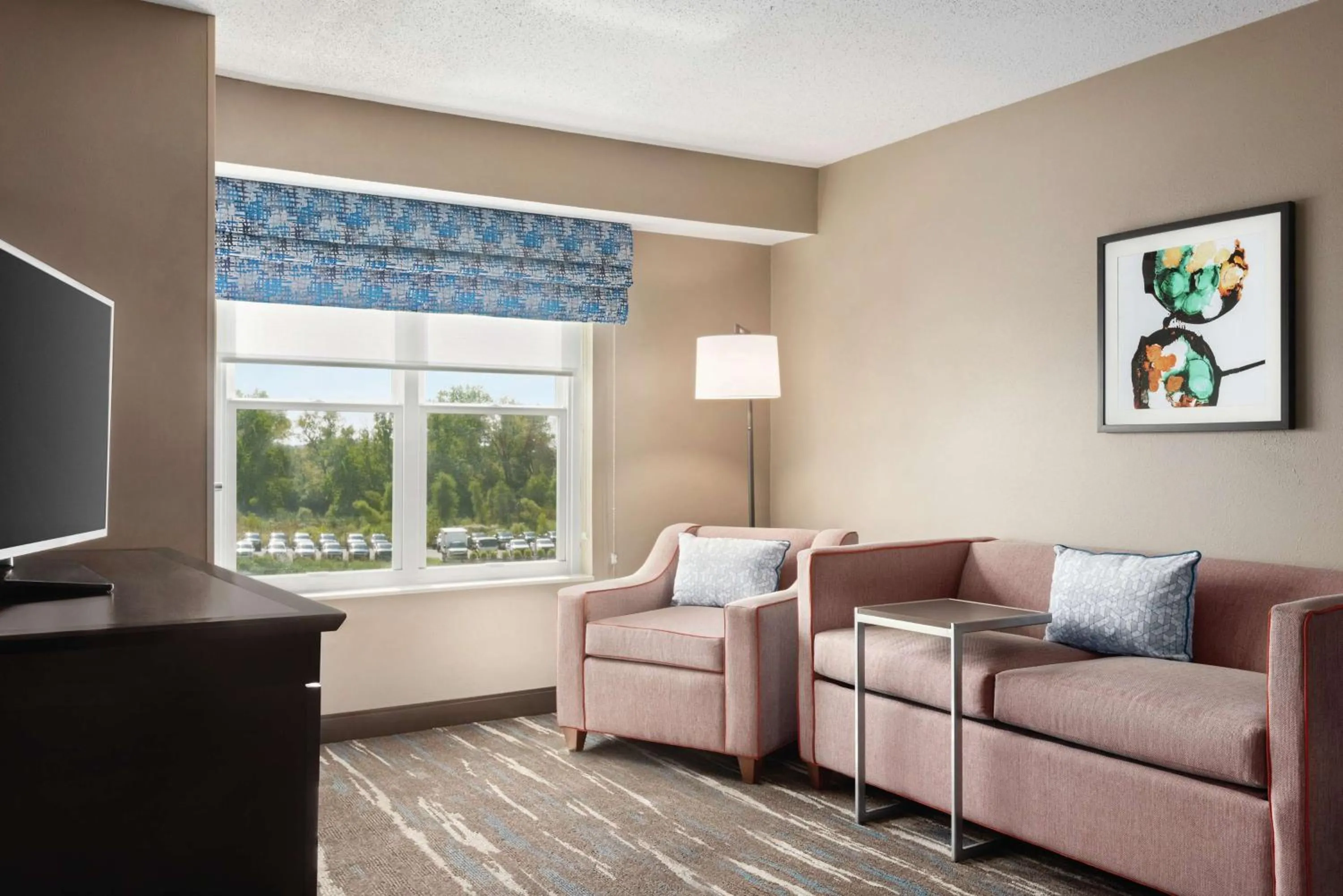 Living room in Hampton Inn & Suites Fort Wayne-North