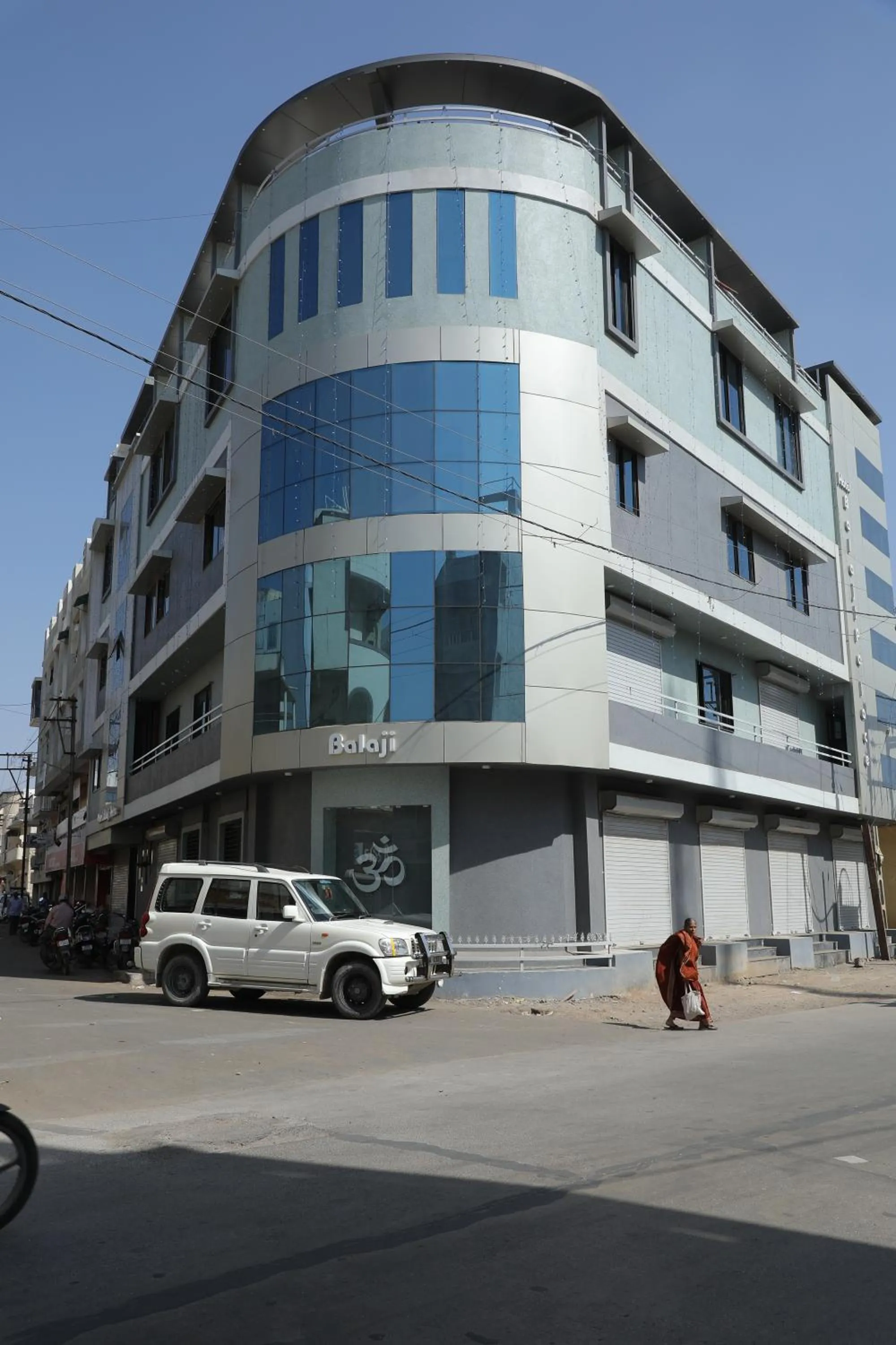 Property building in Hotel Balaji Palace