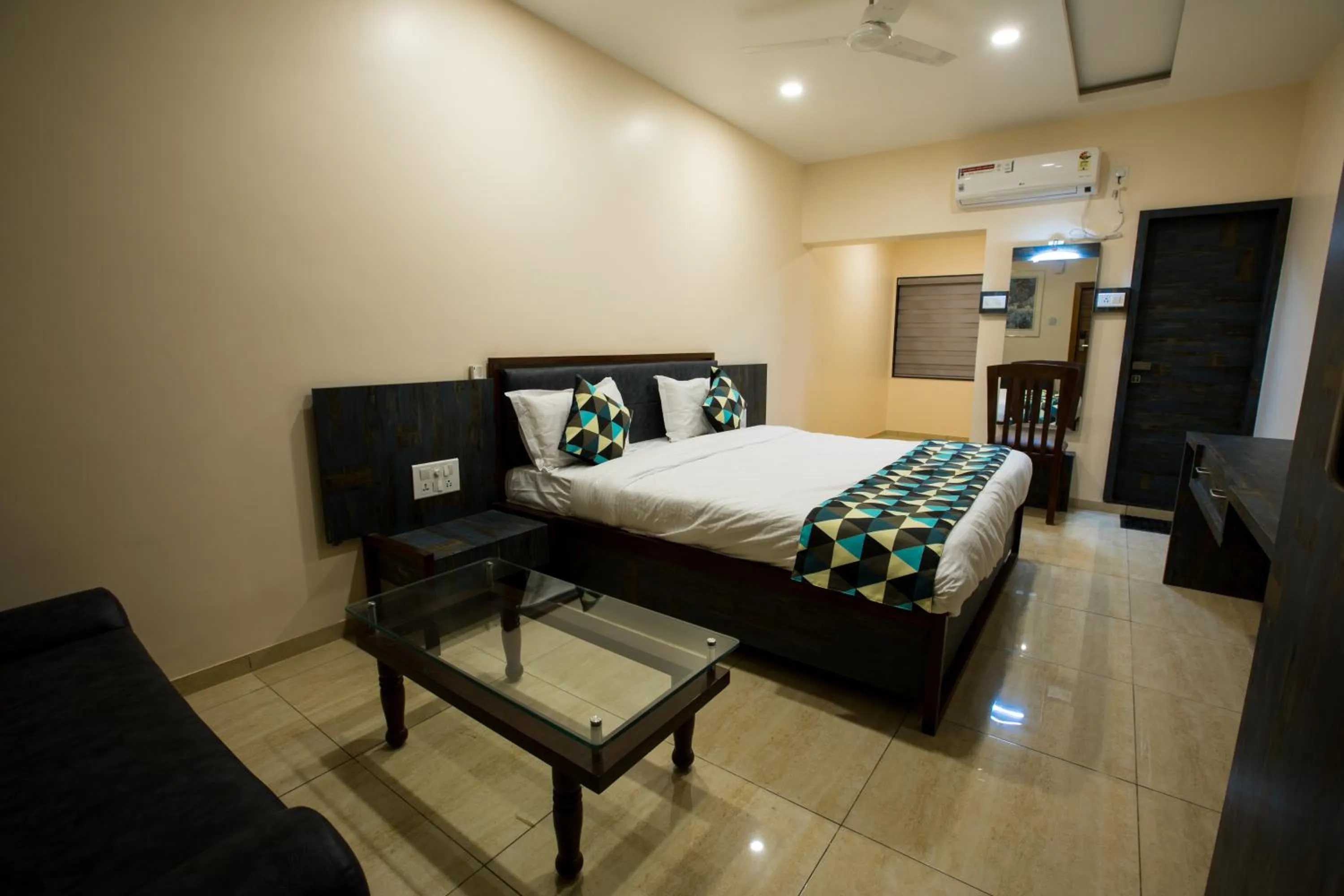 Photo of the whole room, Bed in Hotel Balaji Palace