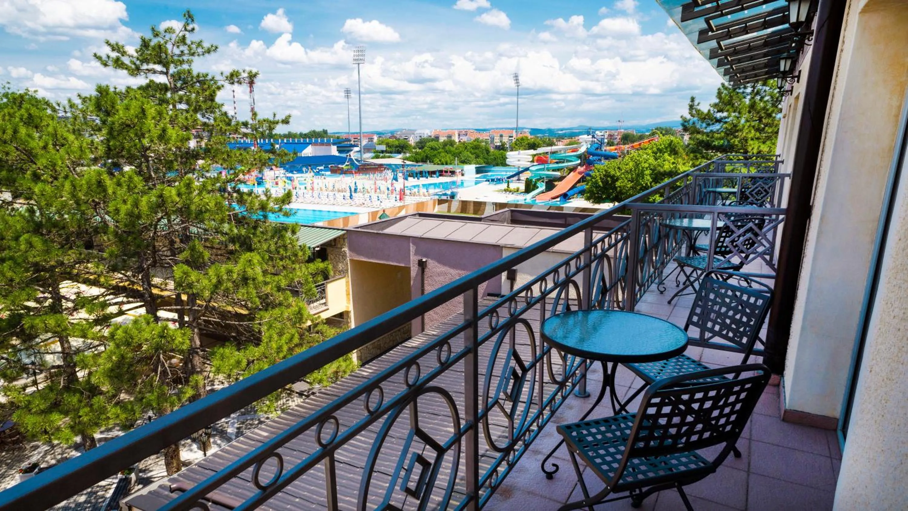 Aqua park in Hill Hotel Wellness & Spa