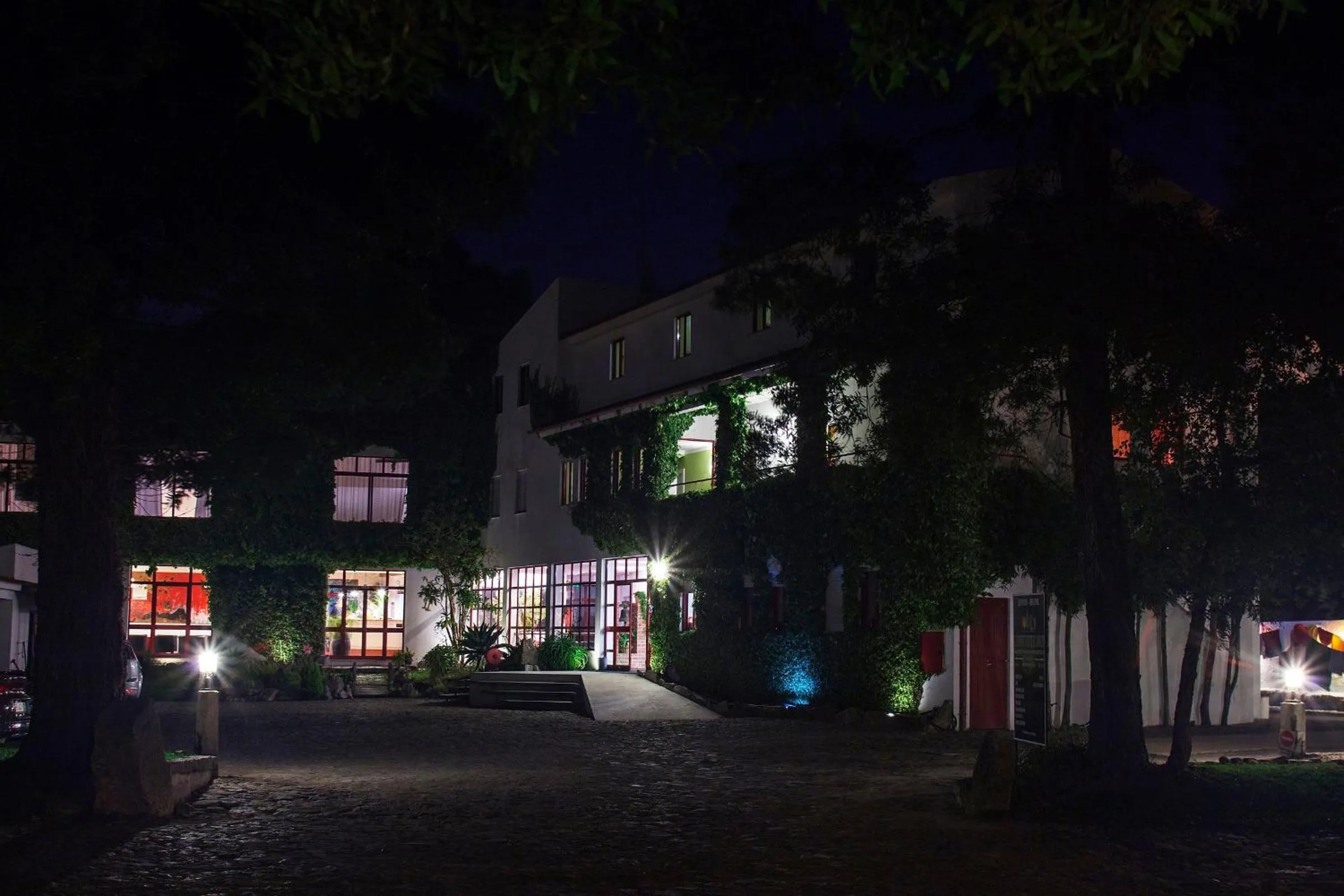 Facade/entrance in Aldeamento Turístico do Camarido, Nature & Beach Resort