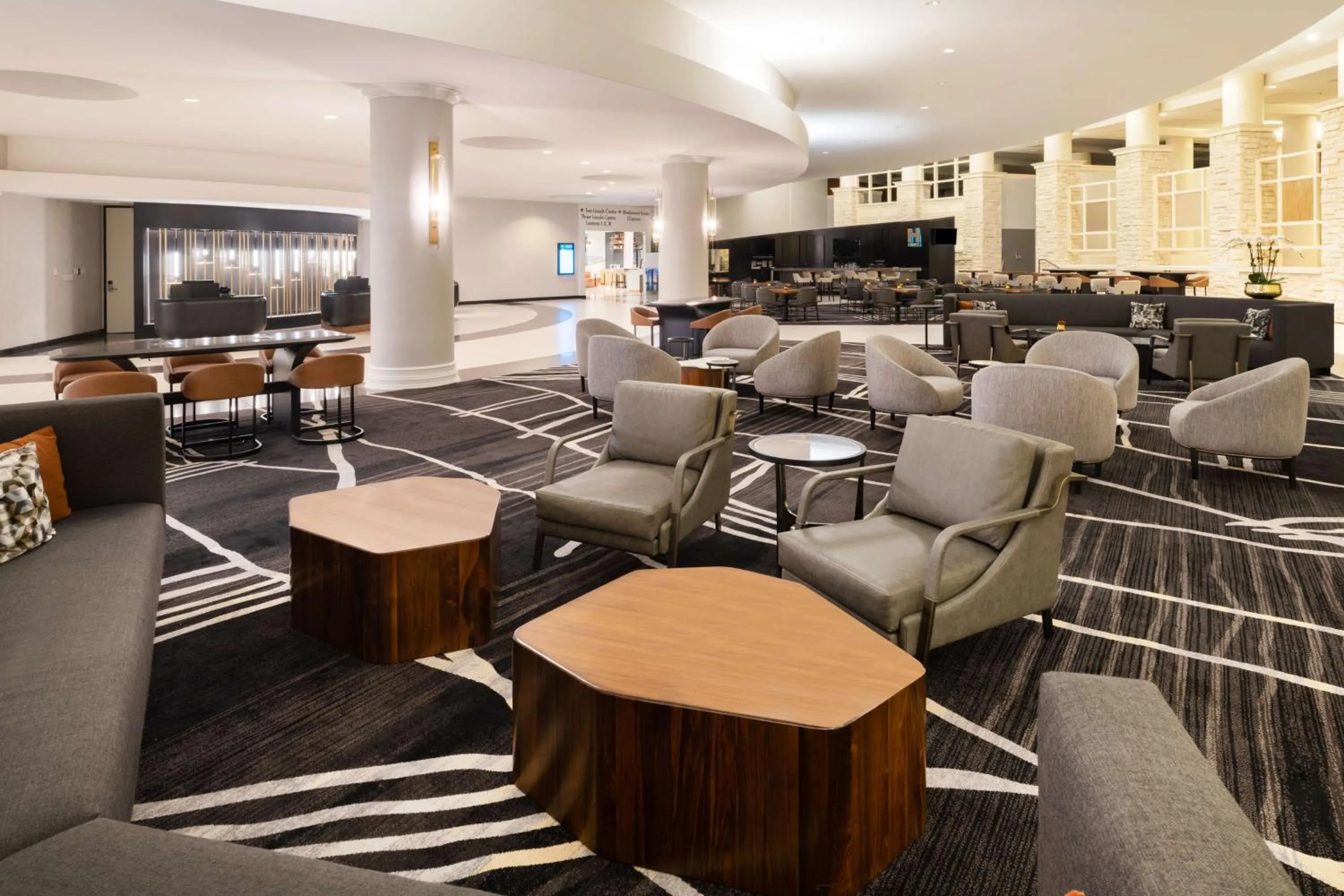 Lobby or reception in Hilton Dallas Lincoln Centre by the Galleria