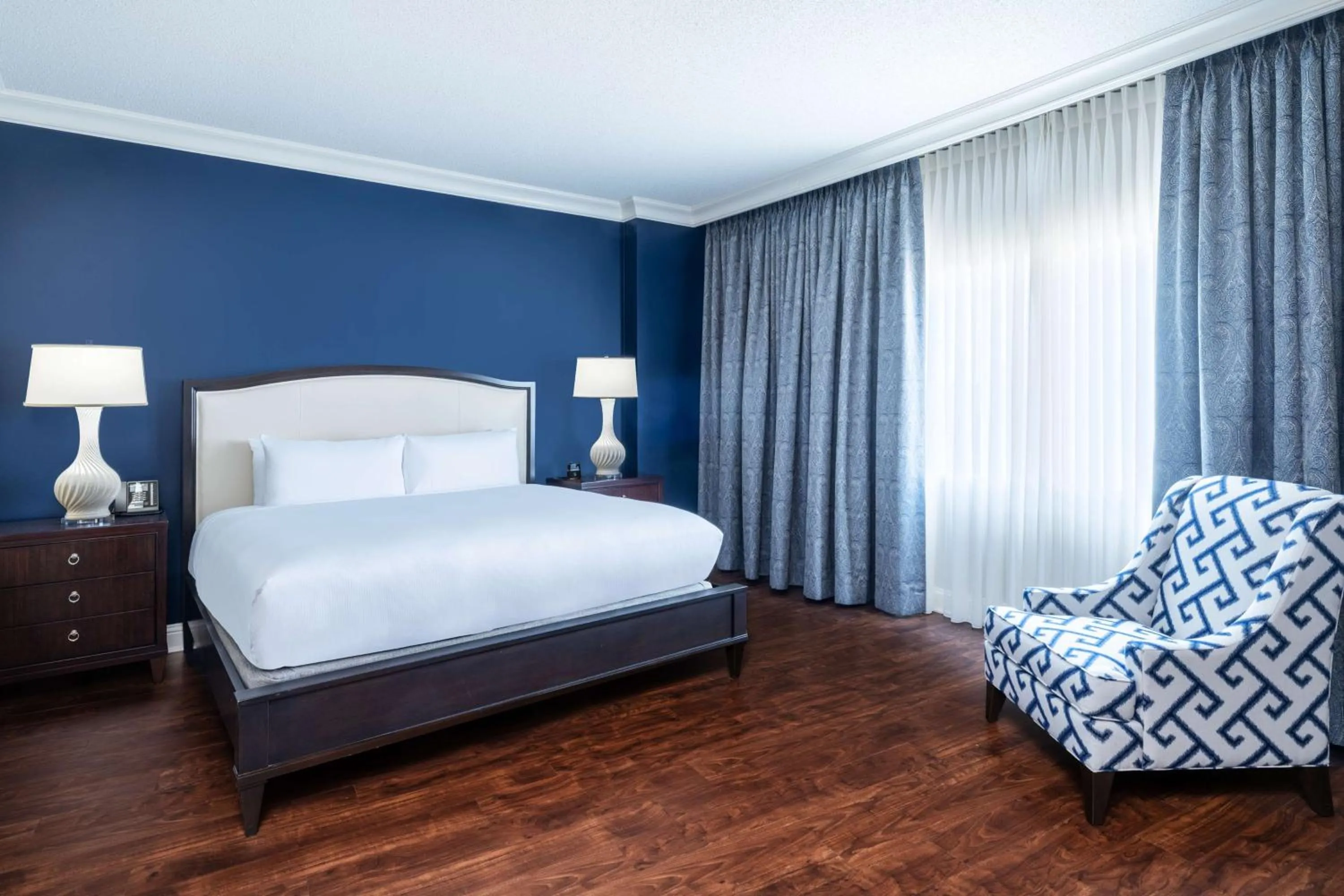 Bed in Hilton Dallas Lincoln Centre by the Galleria