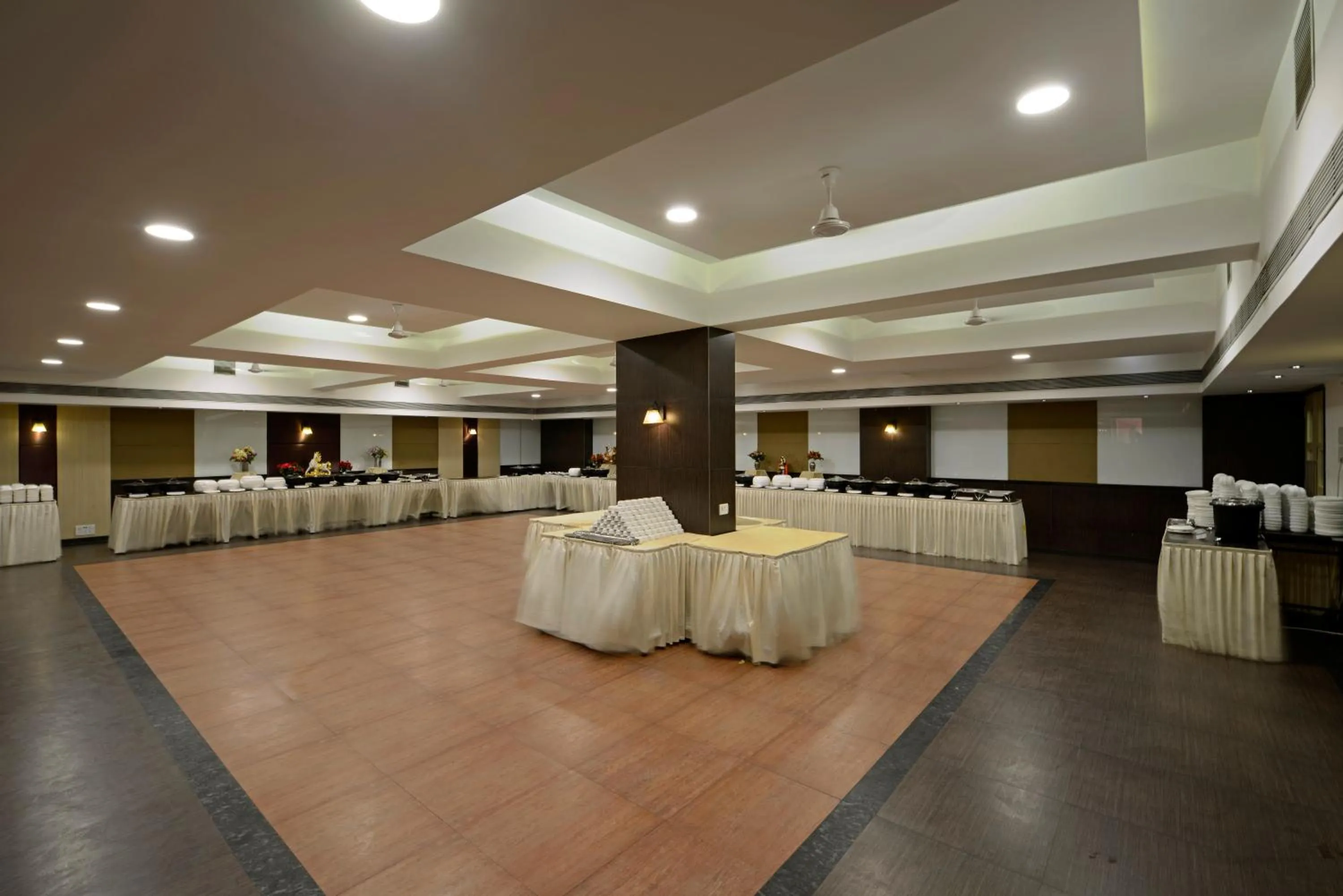 Banquet/Function facilities in GCC Hotel and Club