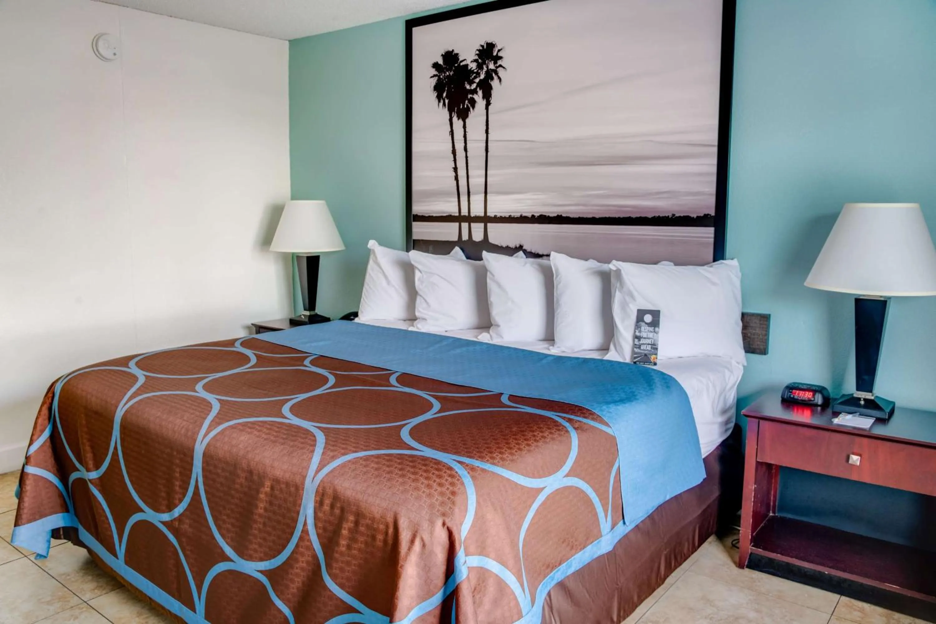 Photo of the whole room, Bed in Super 8 by Wyndham St. Petersburg