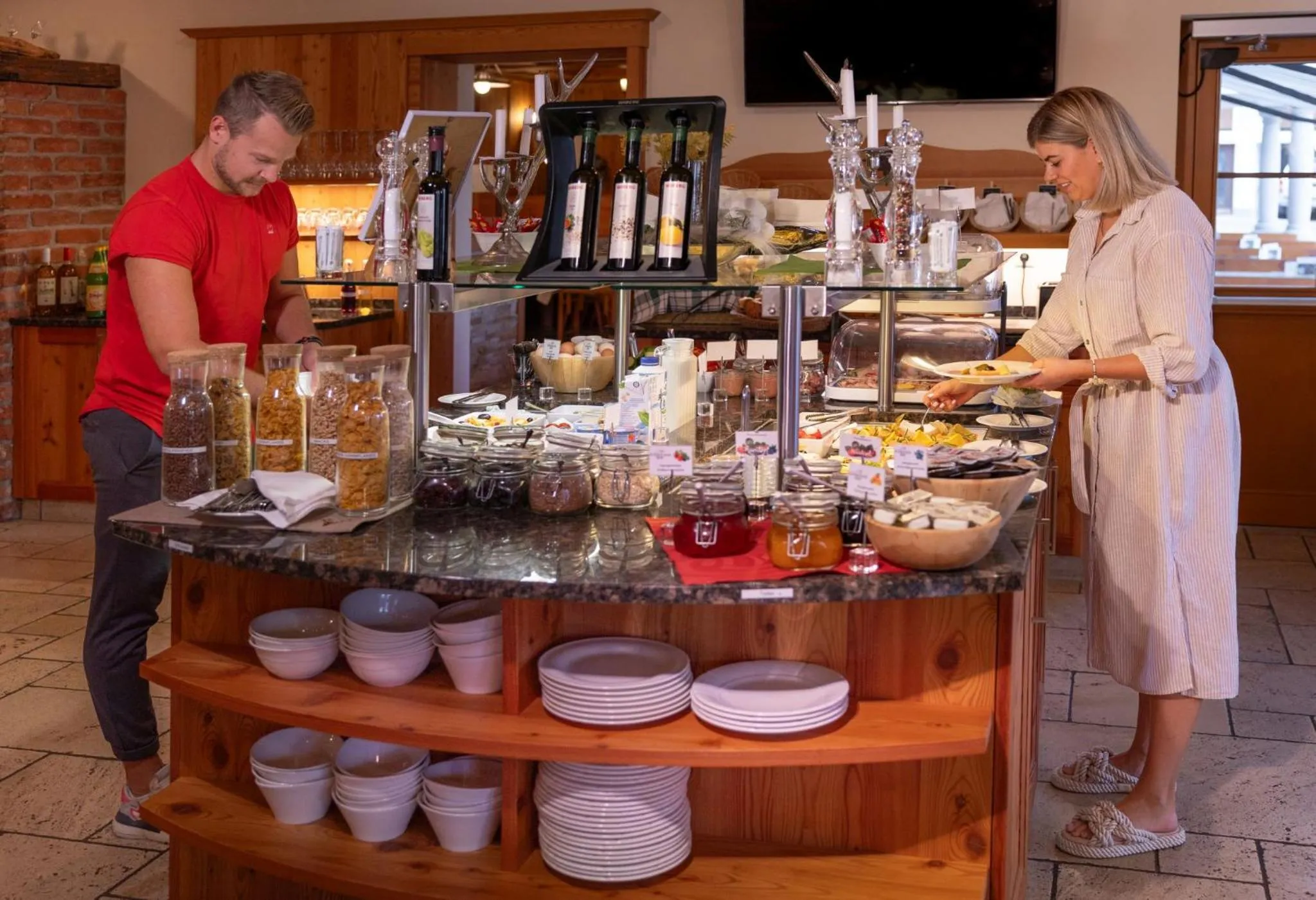 Breakfast in Hotel Schröckerhof