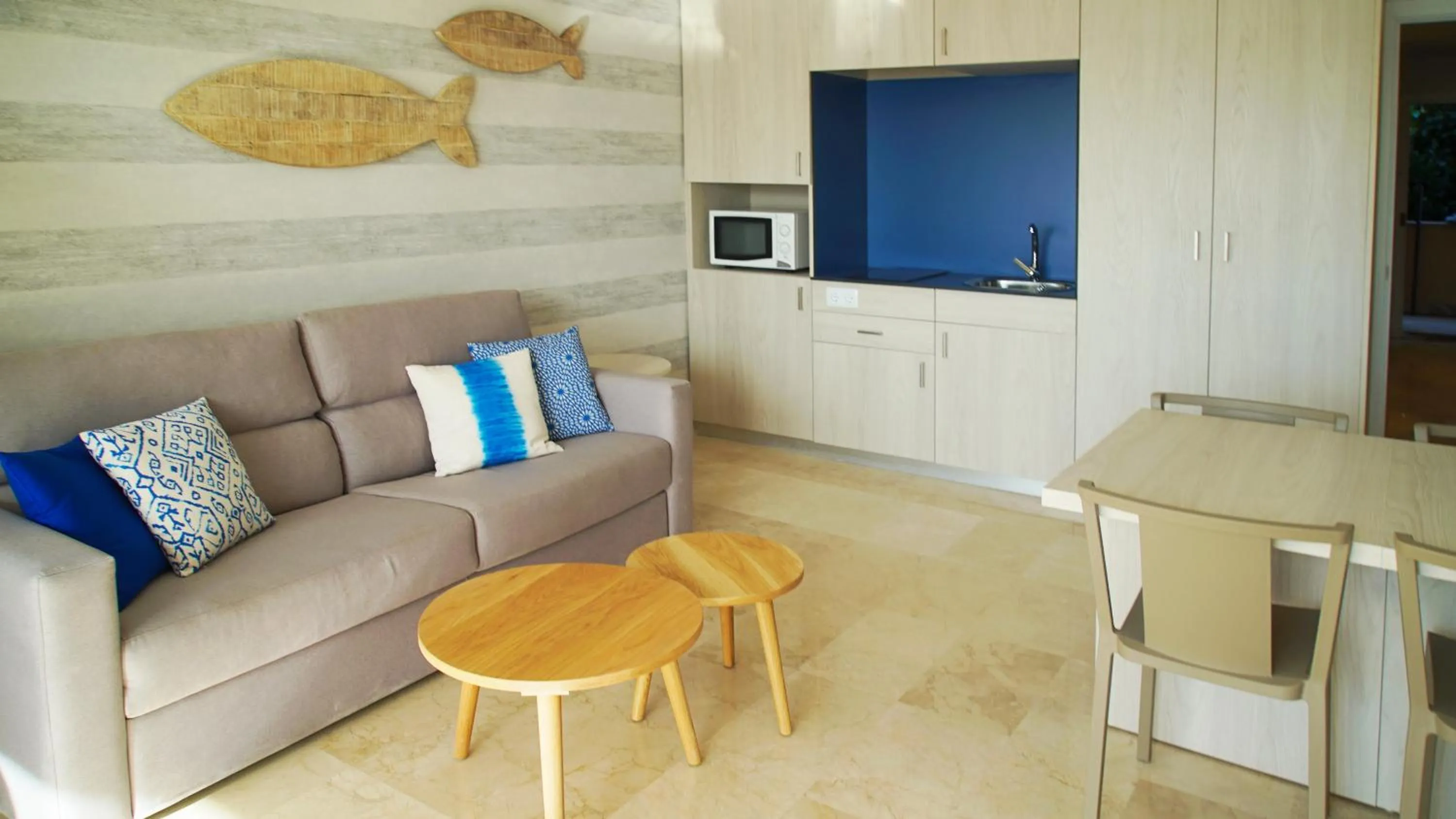 Kitchen or kitchenette in Son Caliu Apartamentos