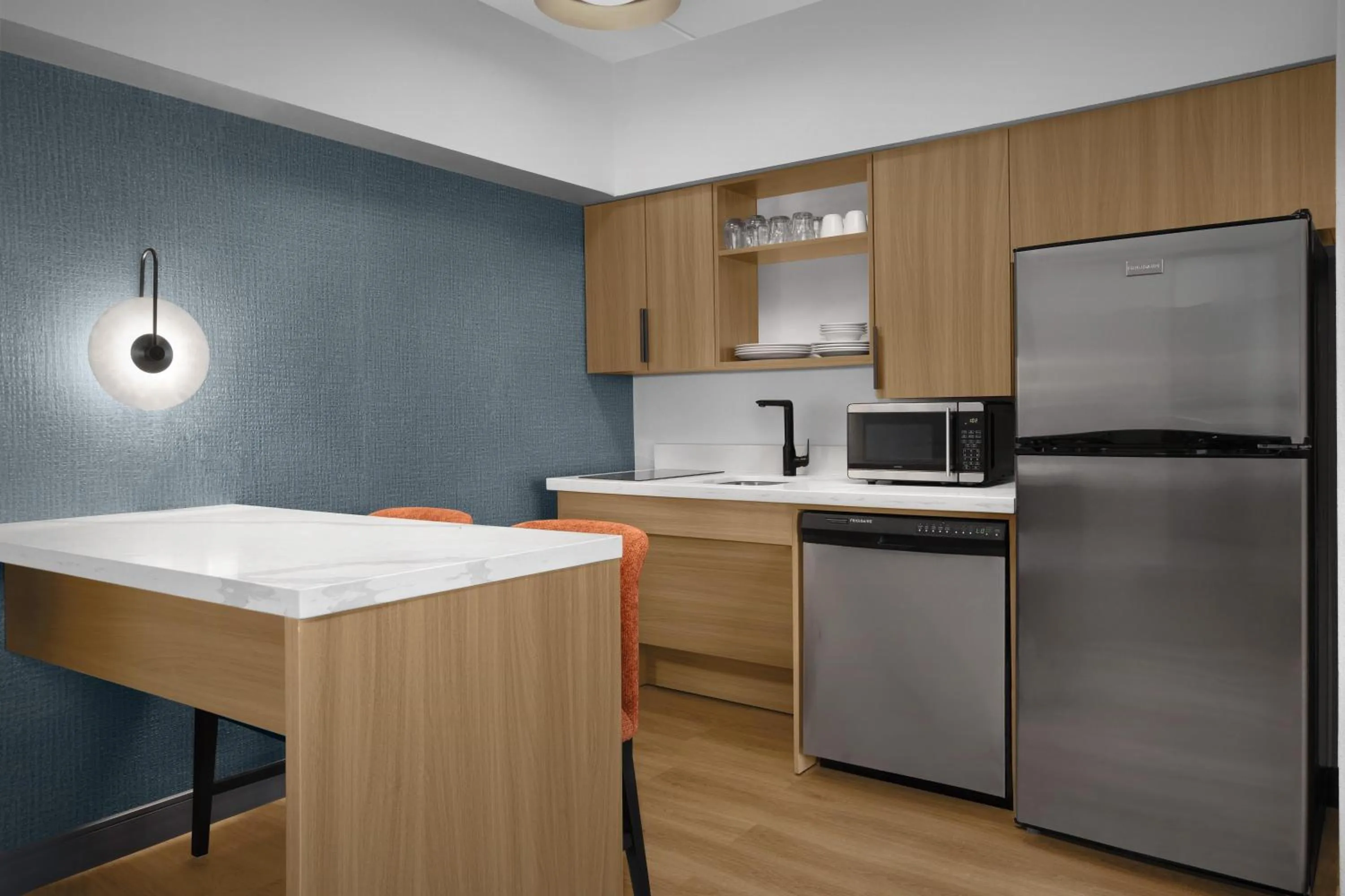 Kitchen or kitchenette in Homewood Suites by Hilton Ft. Worth-North at Fossil Creek