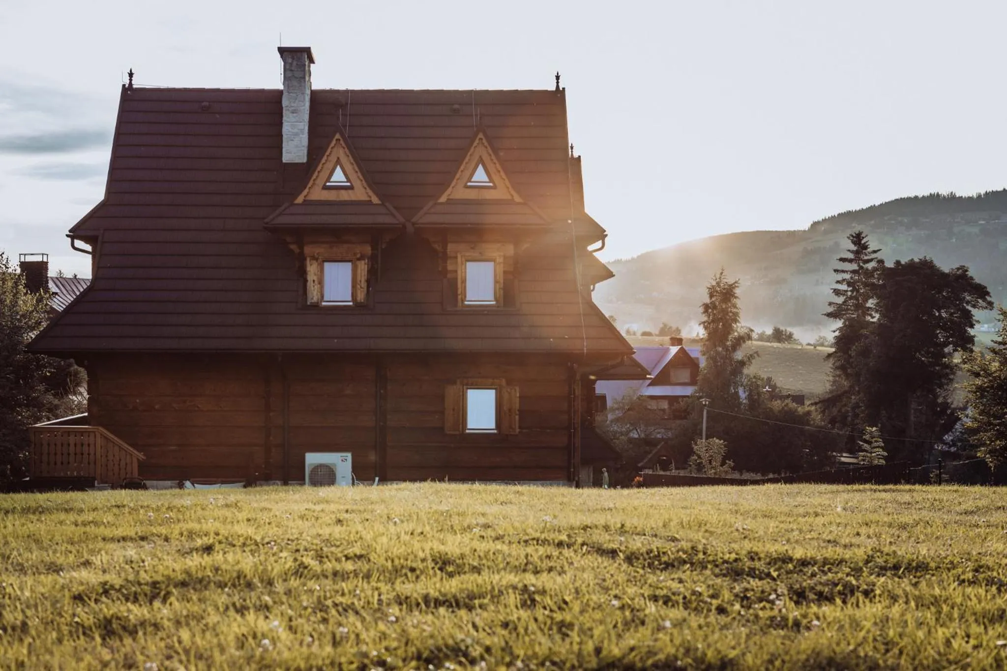 Property building in Willa Malinowa