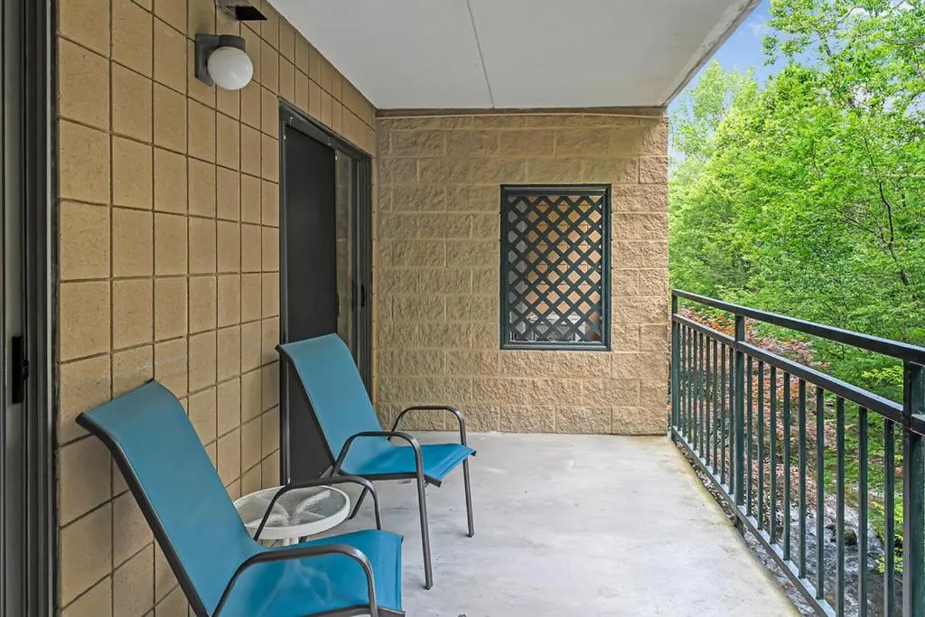 Balcony/Terrace in Park Place Condos