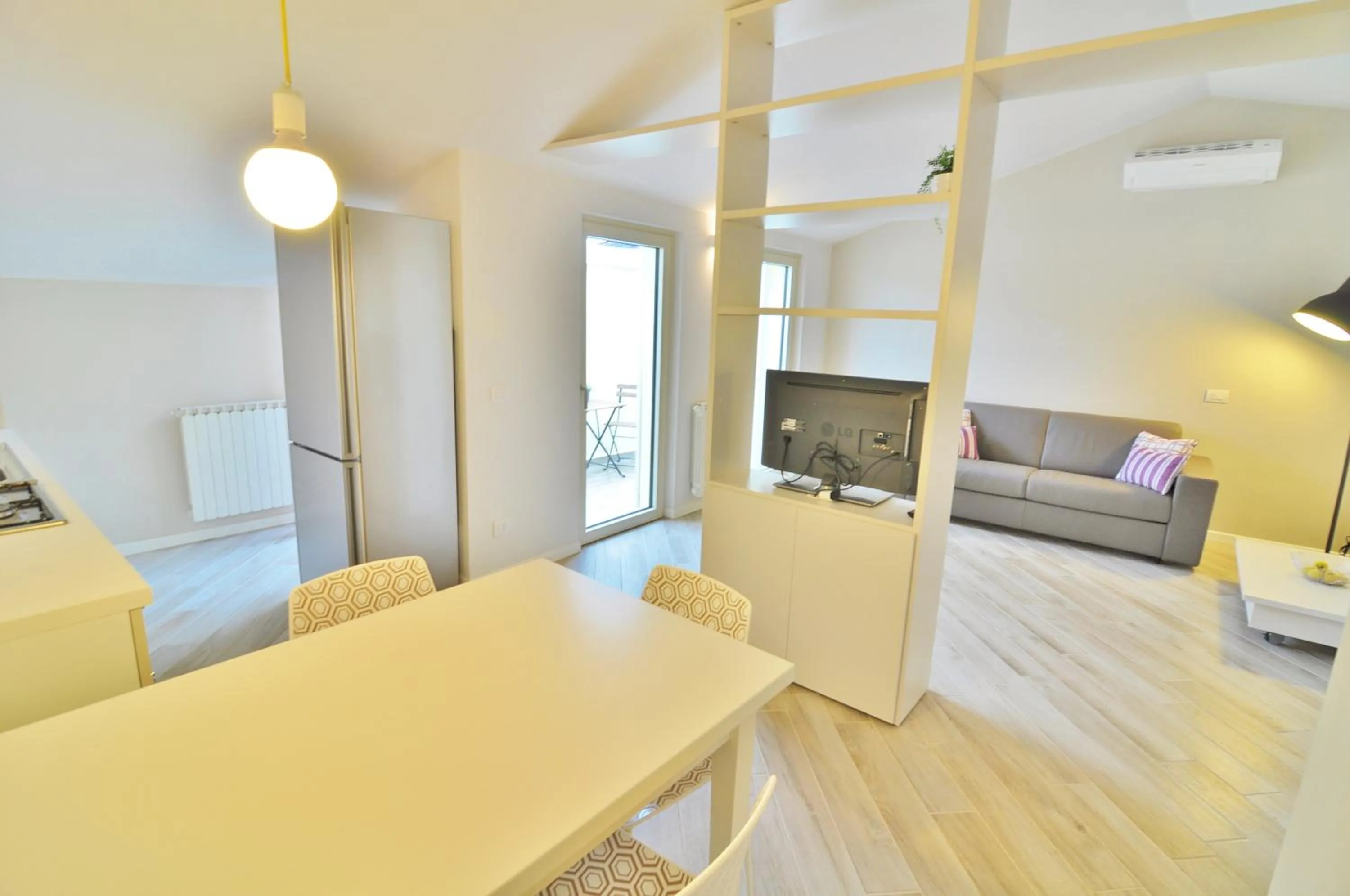 Dining area in Aromi Piccolo Hotel