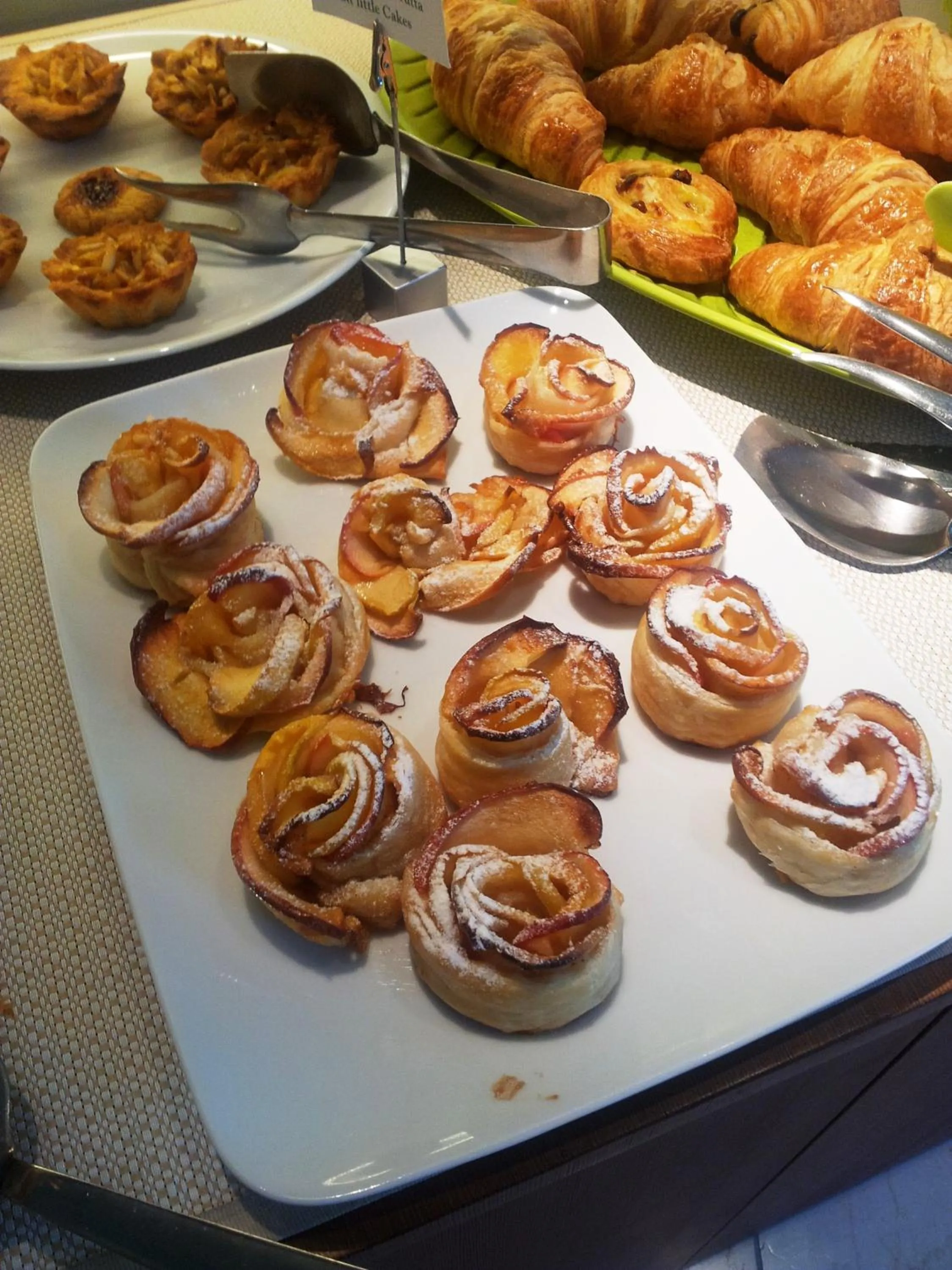 Food in Aromi Piccolo Hotel