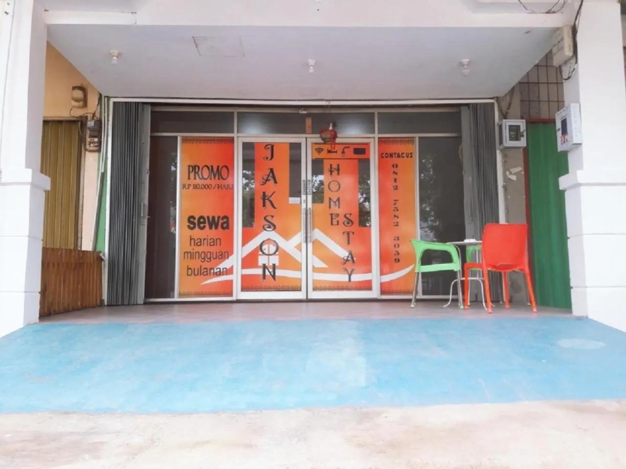 Property building in Jakson Homestay