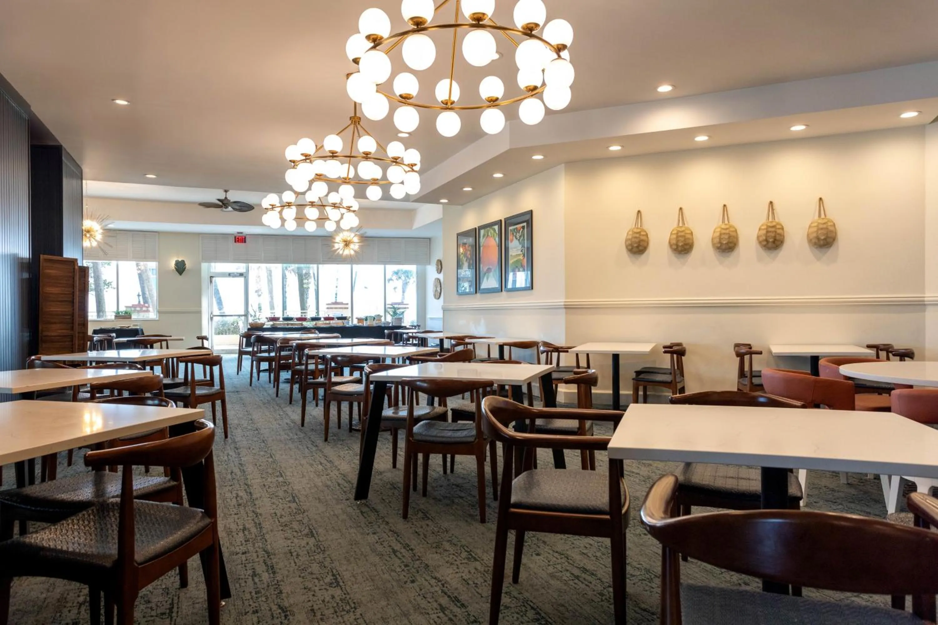 Restaurant/places to eat in Embassy Suites by Hilton Deerfield Beach Resort & Spa