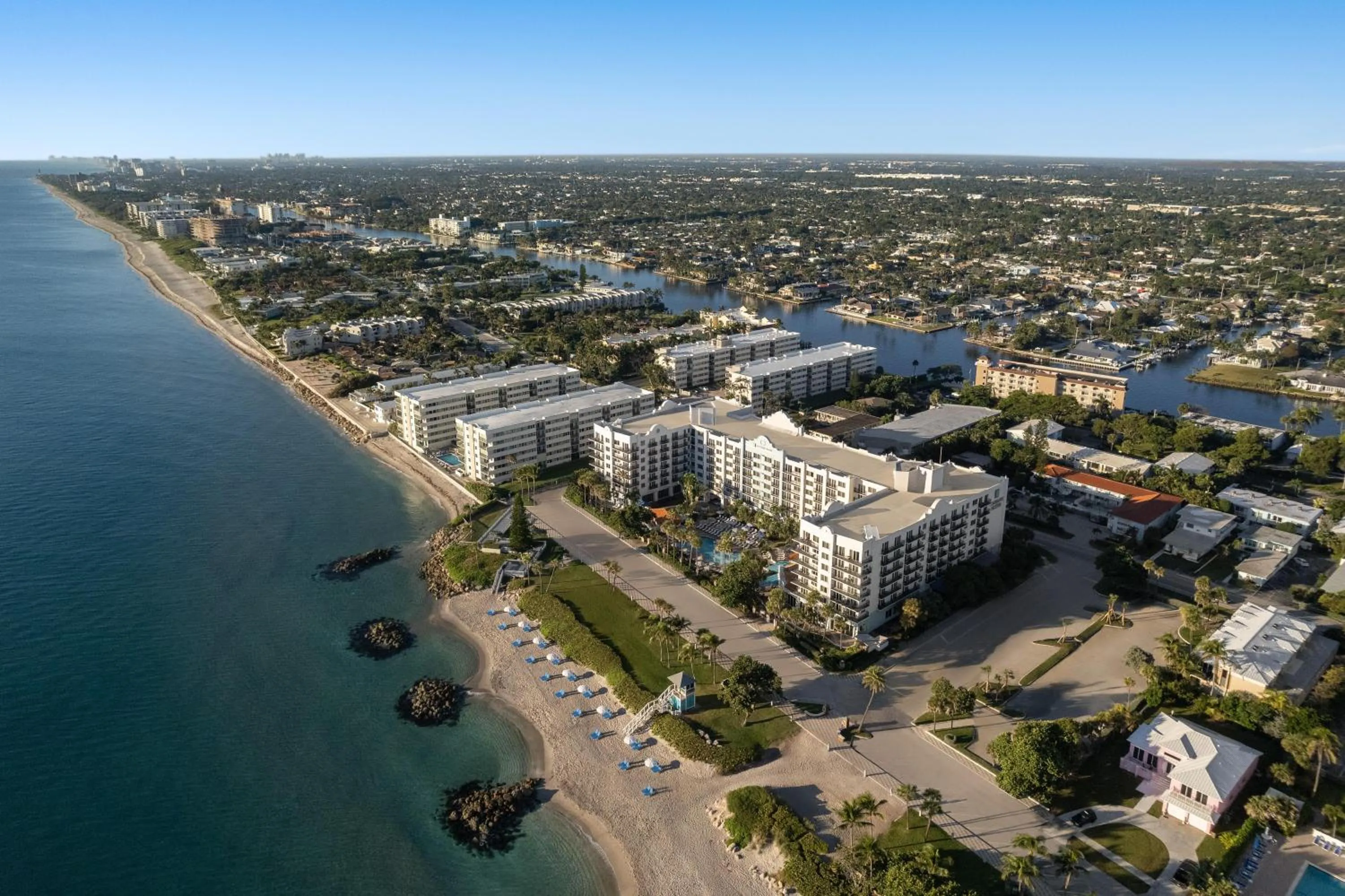 Beach in Embassy Suites by Hilton Deerfield Beach Resort & Spa