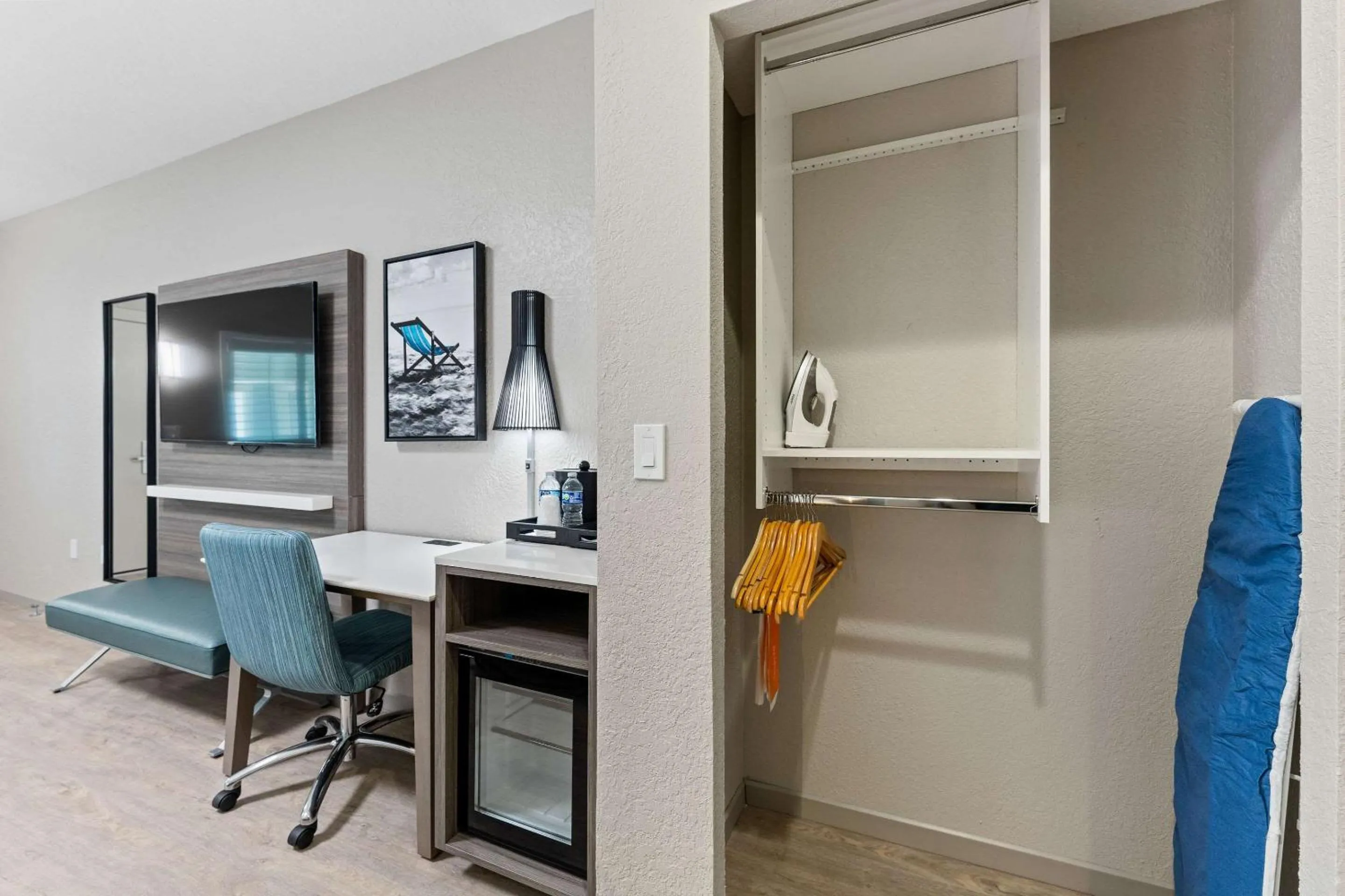 Bedroom in Radisson Resort at the Port