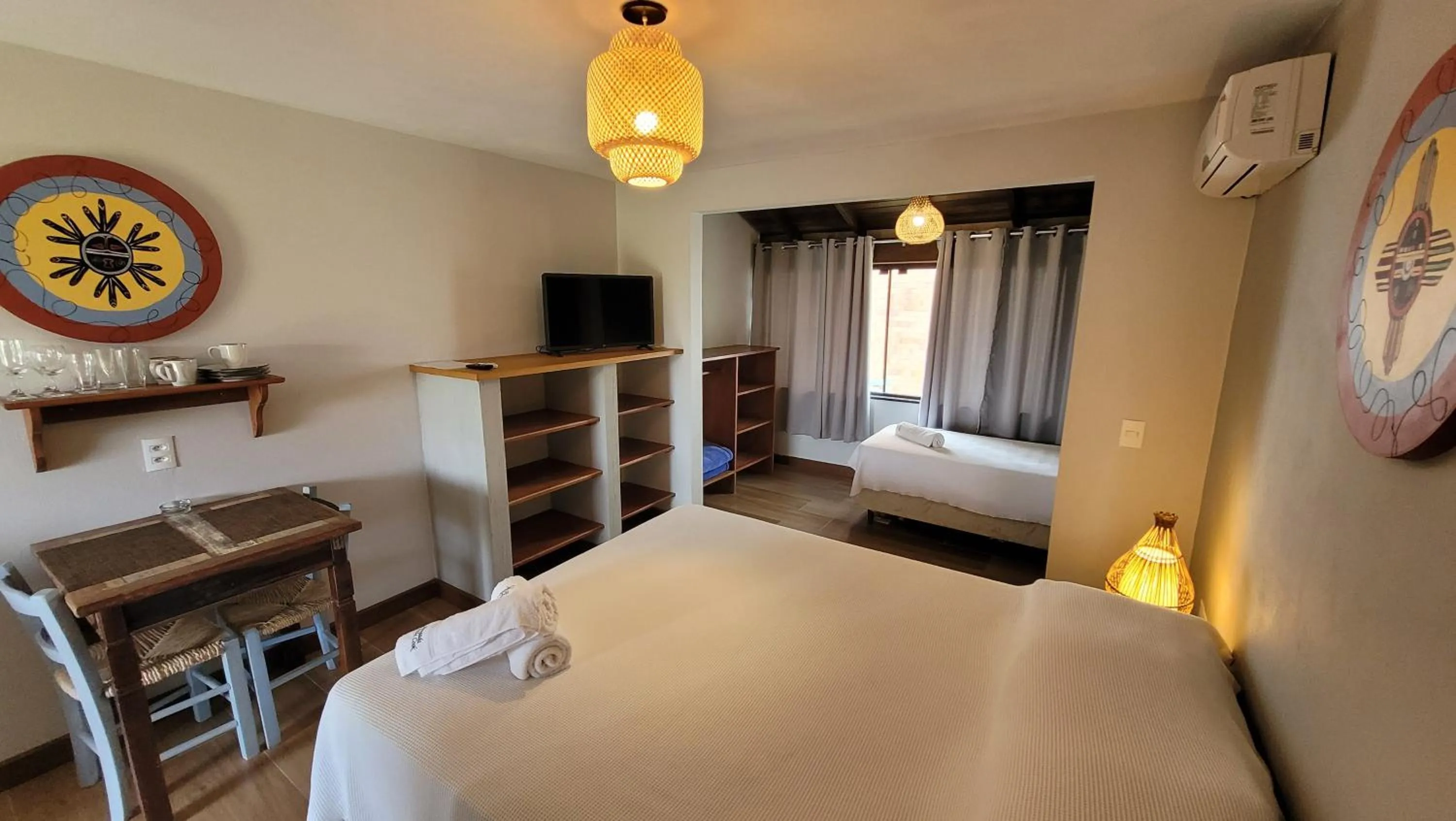 TV and multimedia, Bed in Pousada Capitão Cook, banheira, a 200 m do centro, amplo estacionamento, linda vista